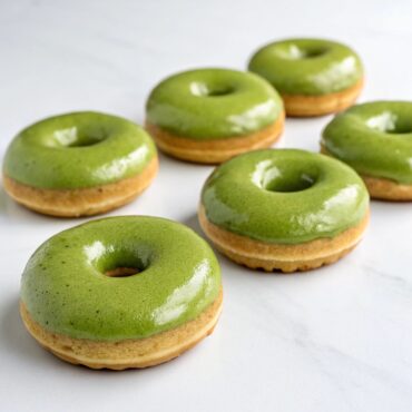 Matcha Baked Doughnuts