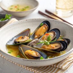 Sake-steamed Mussels