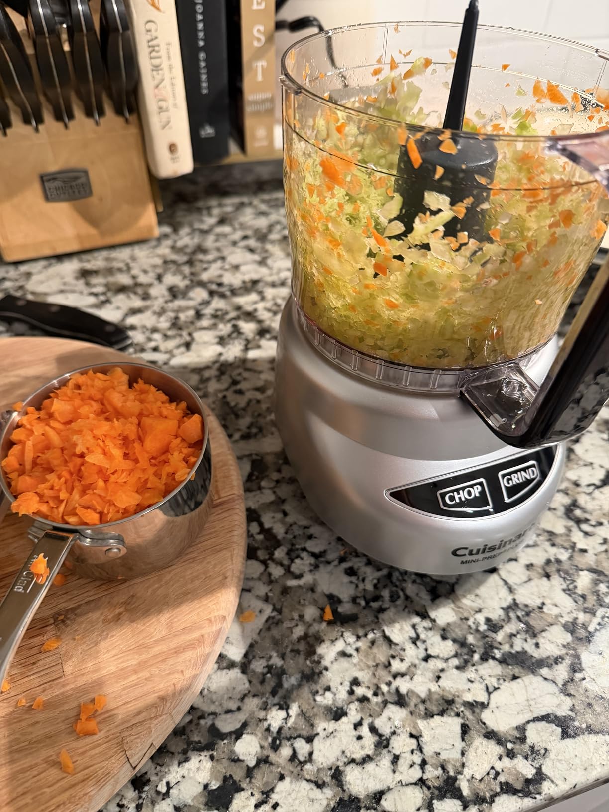 Cuisinart Mini-Prep Plus Food Processor, 24-Ounce Mini Food Processor to Chop Herbs, Vegetables, and Hard Cheese, 24-Ounce Work Bowl, Reversible Stainless Steel Blade, DLC-2ABC, Brushed Chrome customer photo 1