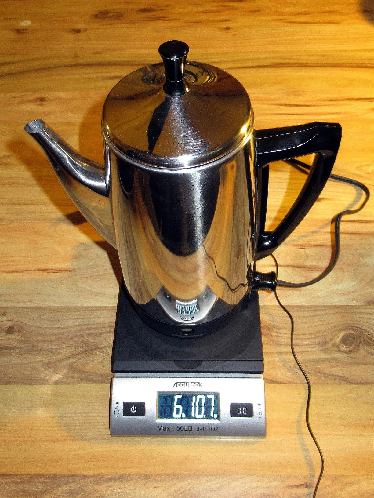 Presto 02811 Stainless Steel Electric Coffee Percolator - 12-Cups, Easy-Pour Spout, Stay-Cool Handle, Make 2-12 Cups - Customer Photo 3