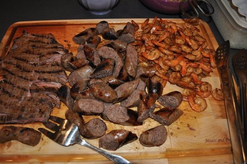 Lodge Pro-Grid Reversible Grill/Griddle - Dual-Sided Cast Iron Griddle - Double Burner Grill - Even Heat Distribution - PFAS-Free Non-Toxic Cookware - 20 Inches x 10.5 Inches customer photo 2