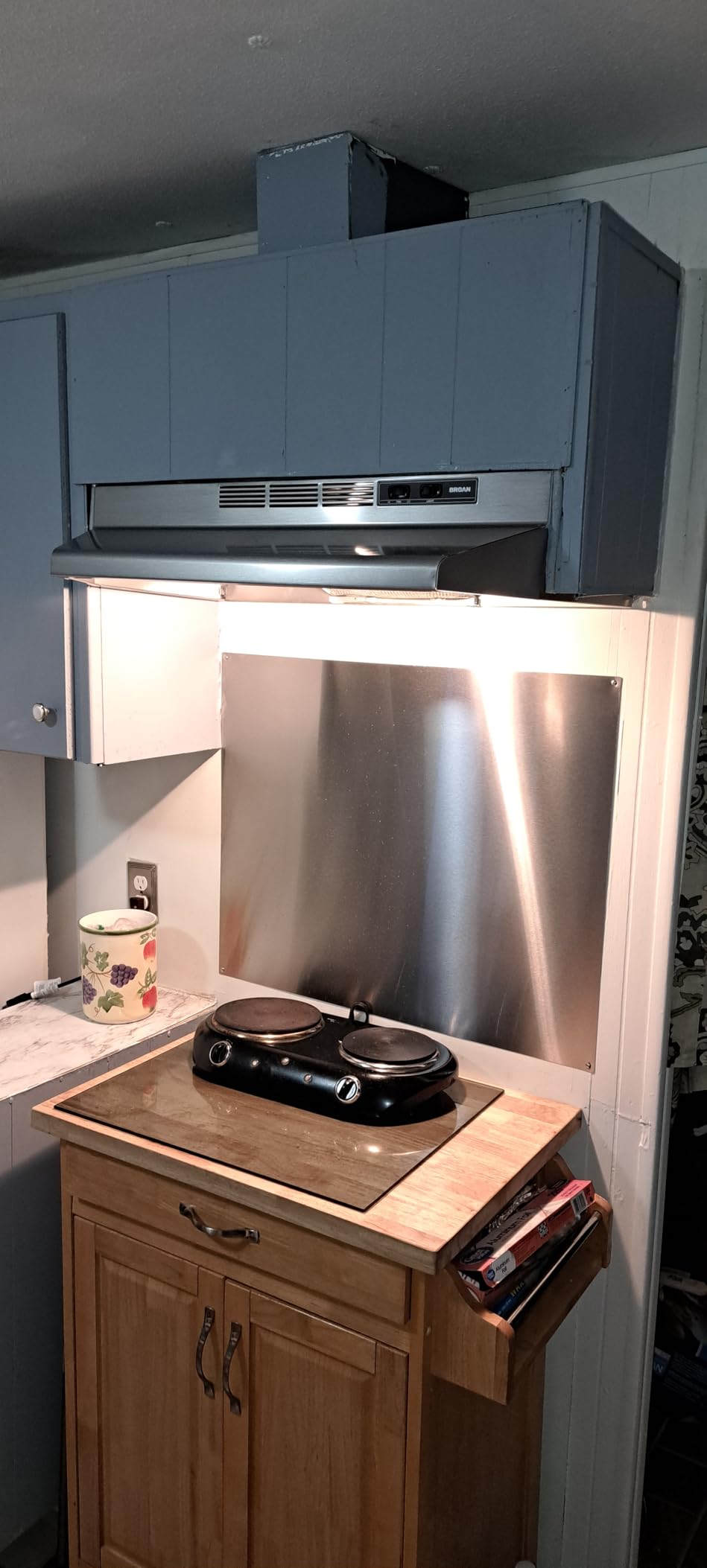 Broan-NuTone F403611 Two Four White 36-inch Under-Cabinet 4-Way Convertible Range Hood with 2-Speed Exhaust Fan and Light - Customer Photo 1