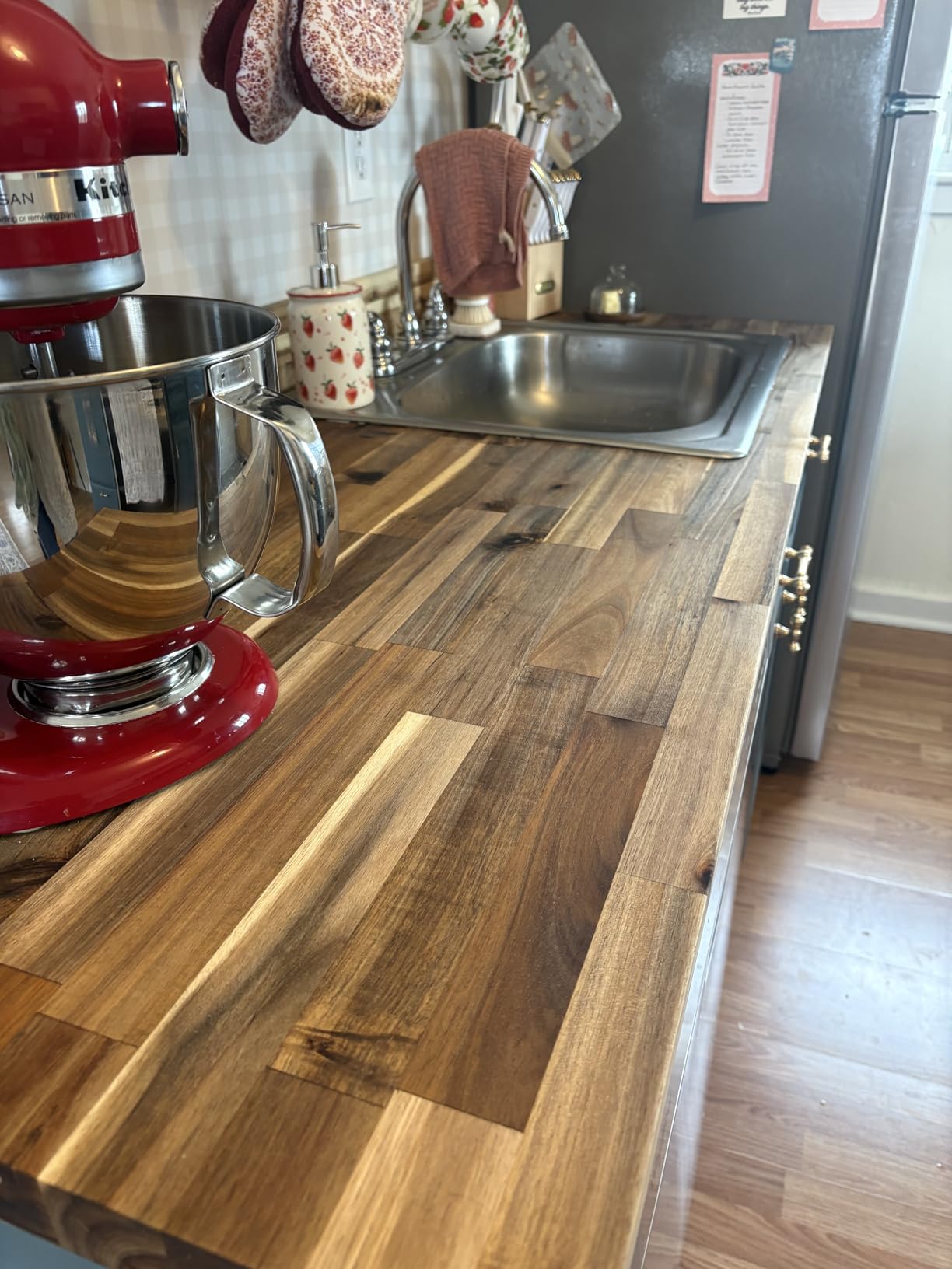 Howard Products Butcher Block Conditioner and Food Grade Mineral Oil for Wood Cutting Boards, 12 Fl Oz - Enhanced Wood Care - Customer Photo 2