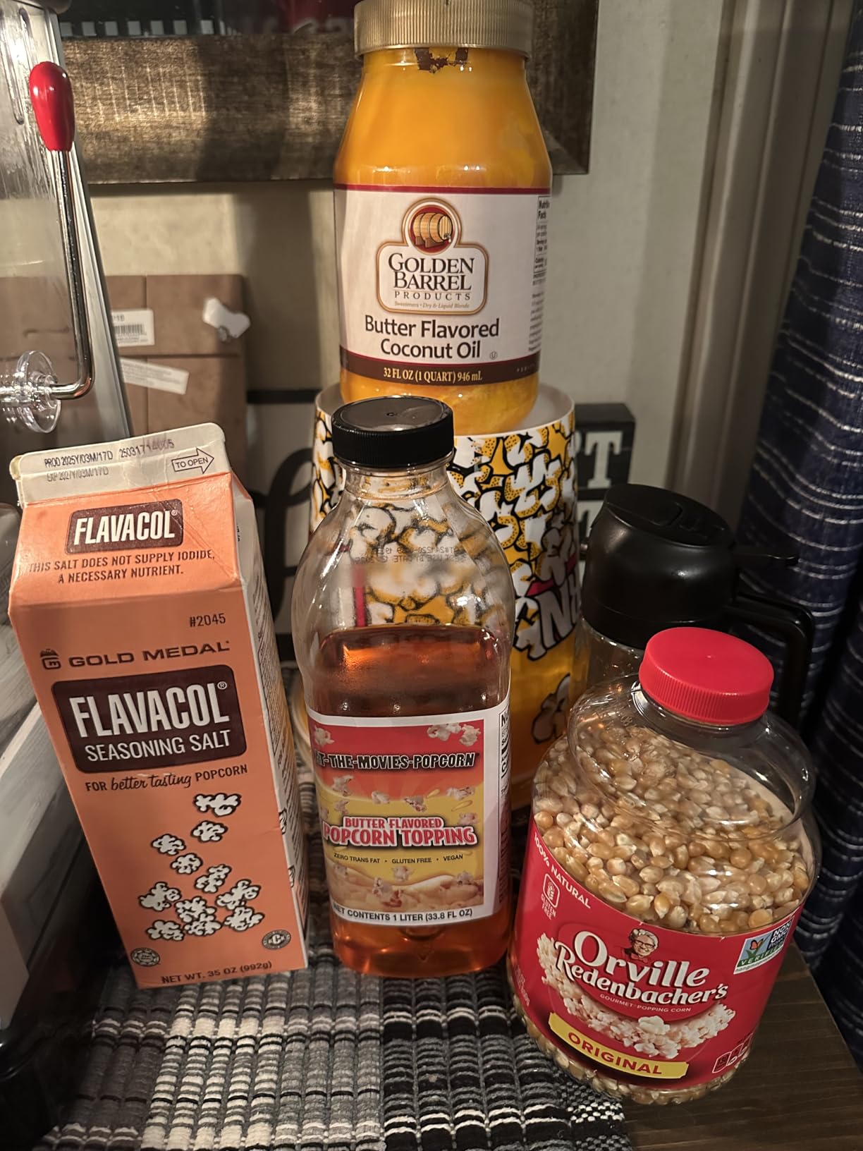 Great Northern Popcorn Company 83-DT5621 Northern Company Red GNP Little Bambino 2-1/2 Ounce Retro Style Popcorn Popper Machine, 2.5 Ounce - Customer Photo 1