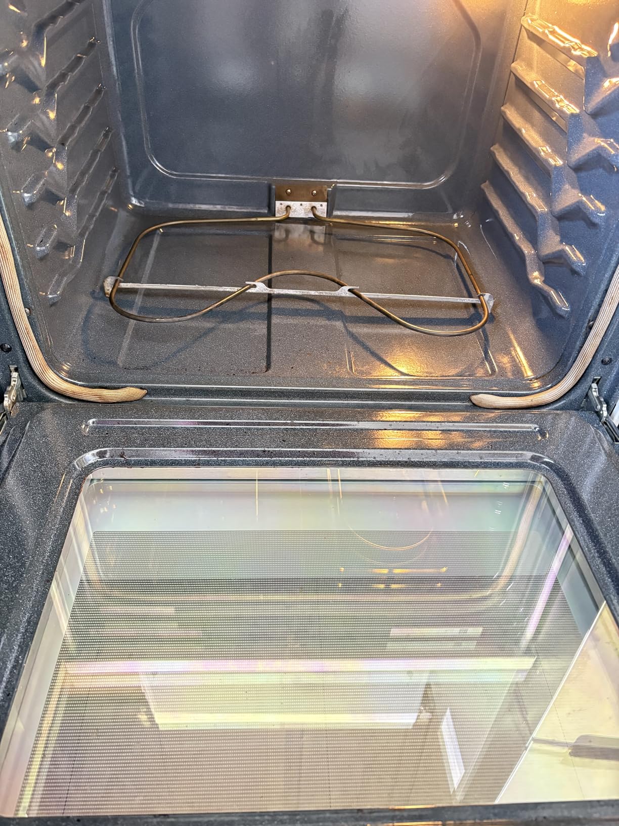 Easy-Off Heavy Duty Oven Cleaner Foam, Removes Grease & Burned-On Food, For Ovens, Grill Grates & More 14.5oz customer photo 2