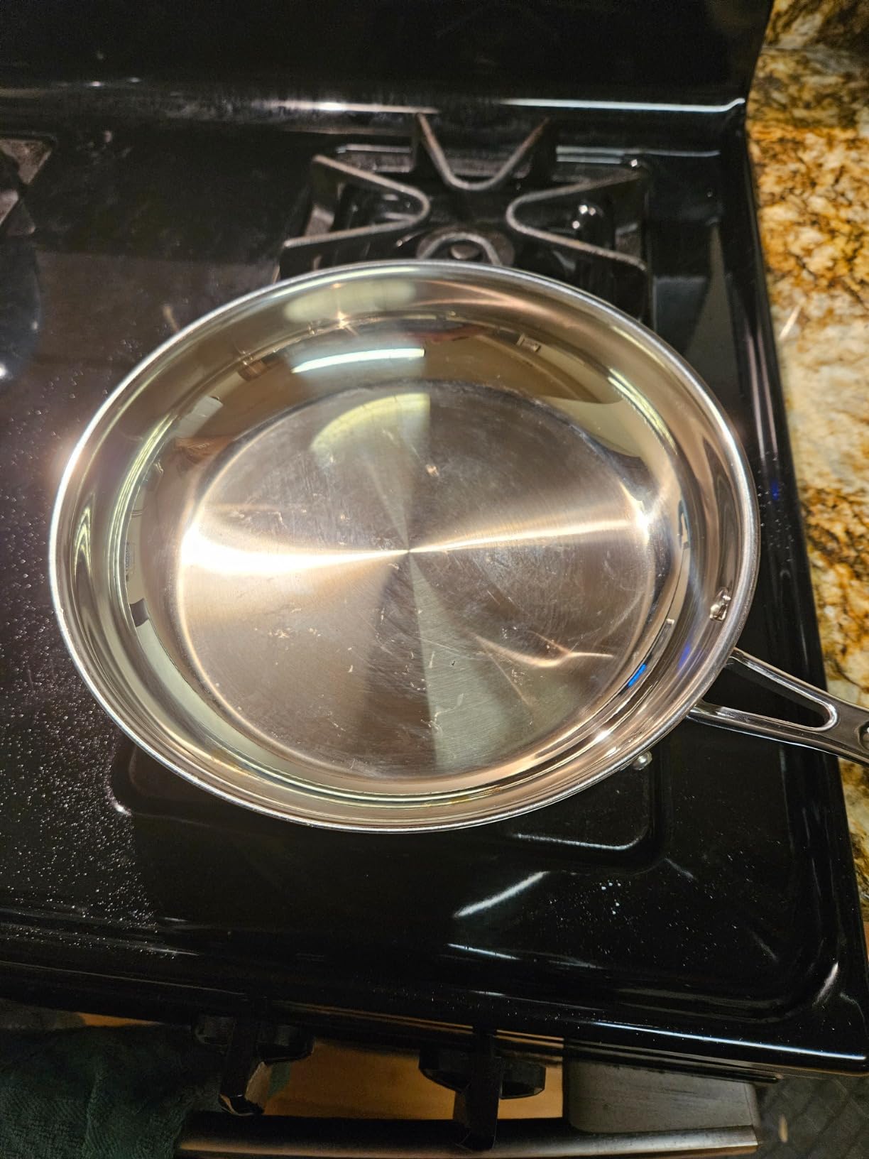 Cuisinart 77-11G Stainless Steel 11-Piece Set Chef's-Classic-Stainless-Cookware-Collection - Customer Photo 2