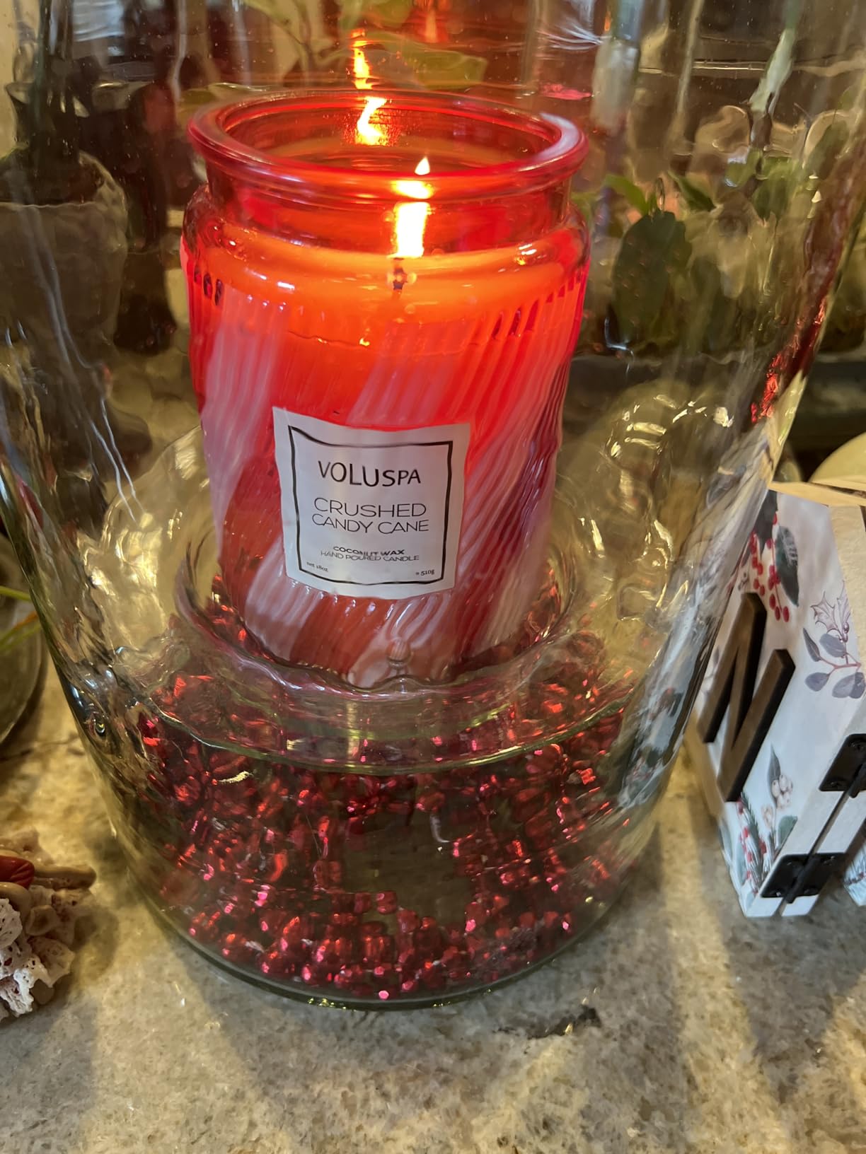 Voluspa Baltic Amber Candle, 18 oz, Coconut Wax Blend, Scented Candles for Home, 100 Hour Burn Time, Candle Jar - Customer Photo 1
