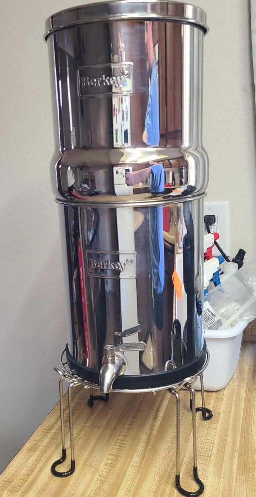 Big Berkey Gravity-Fed Stainless Steel Countertop Water Filter System 2.25 Gallon with 2 Authentic Black Berkey Elements BB9-2 Filters - Customer Photo 2