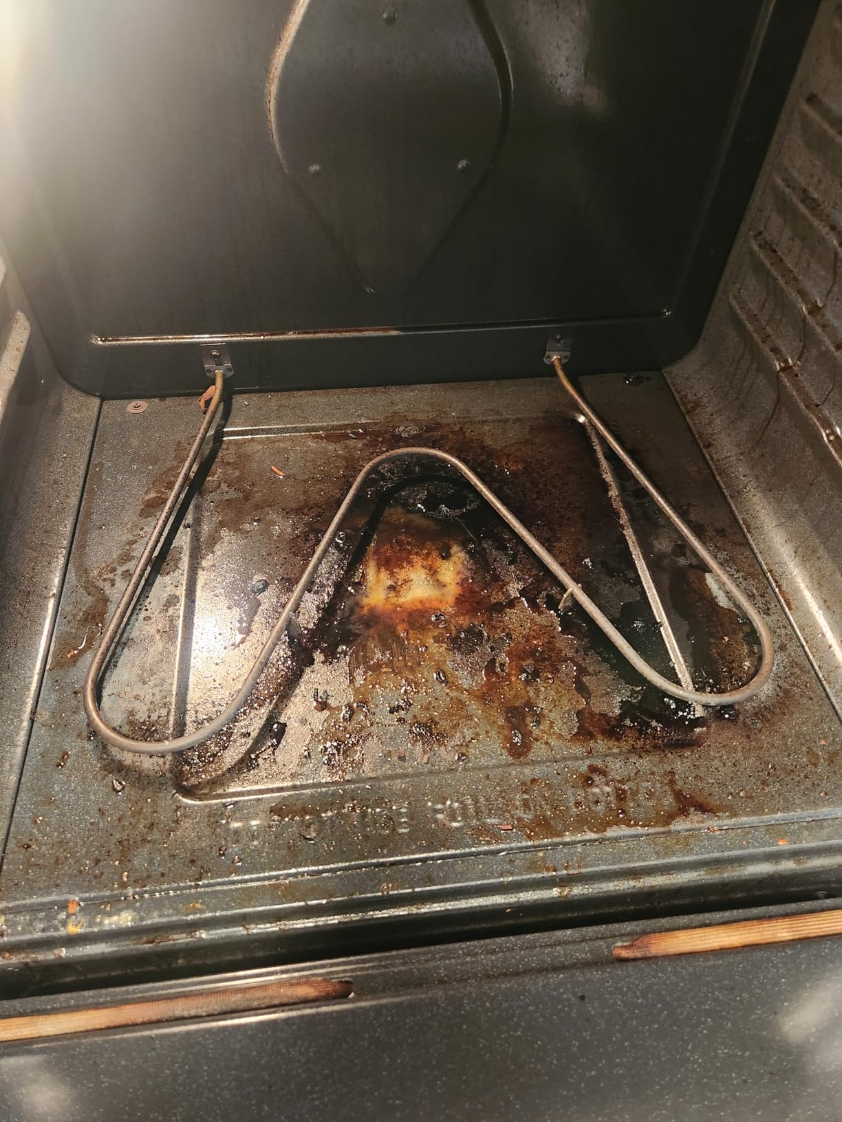 Goo Gone Oven and Grill Cleaner - 28 Ounce - Removes Tough Baked On Grease and Food Spills Surface Safe customer photo 2