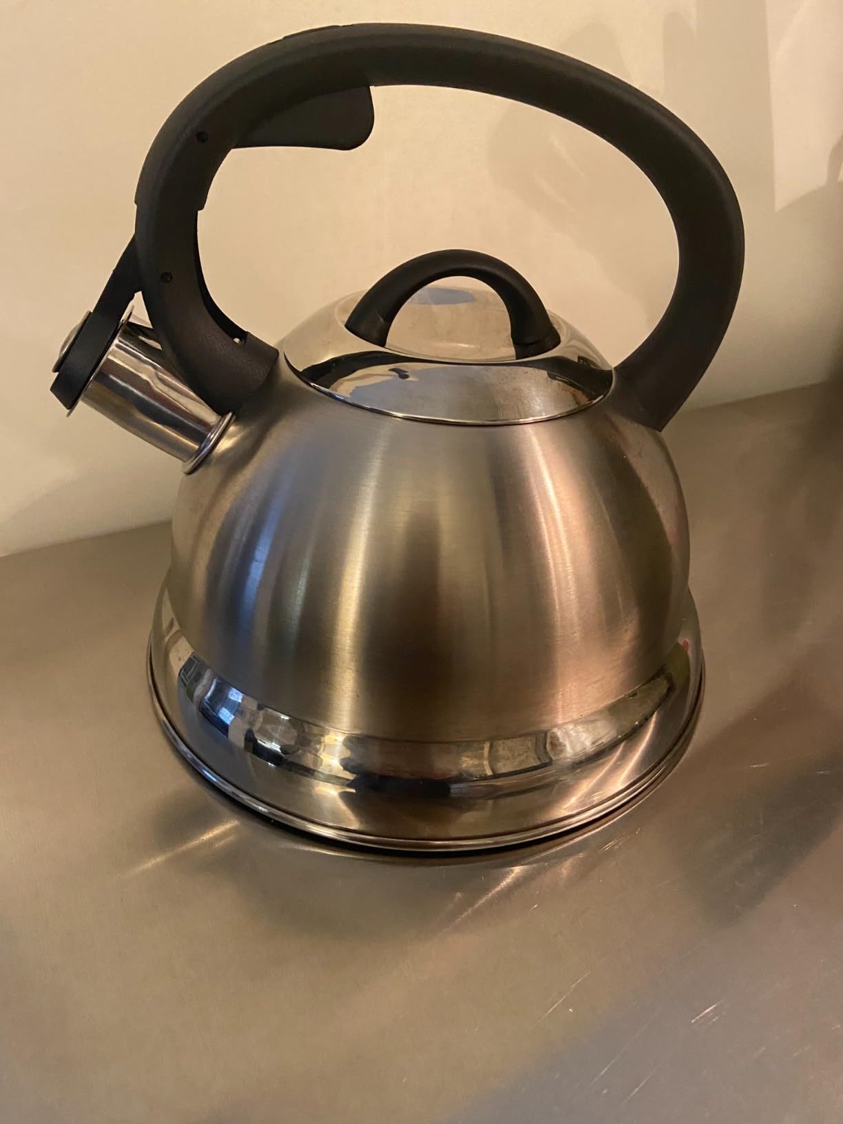 Mr. Coffee Flintshire 1.75-Quart Stainless Steel Whistling Tea Kettle – Brushed Satin Finish Stove-Top Kettle for Boiling Water - Customer Photo 2