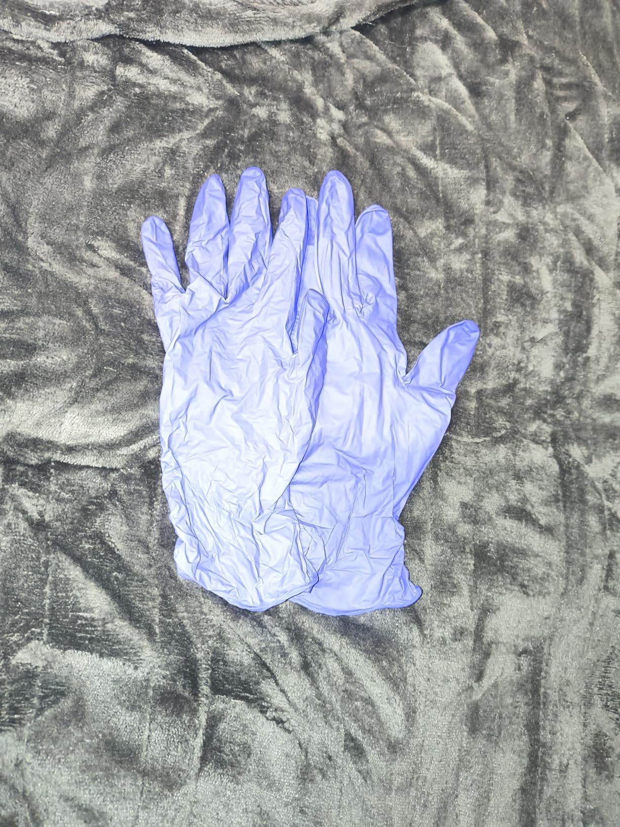 MedPride Powder-Free Nitrile Exam Gloves, Iris Blue, Medium, Box/100 - Customer Photo 1