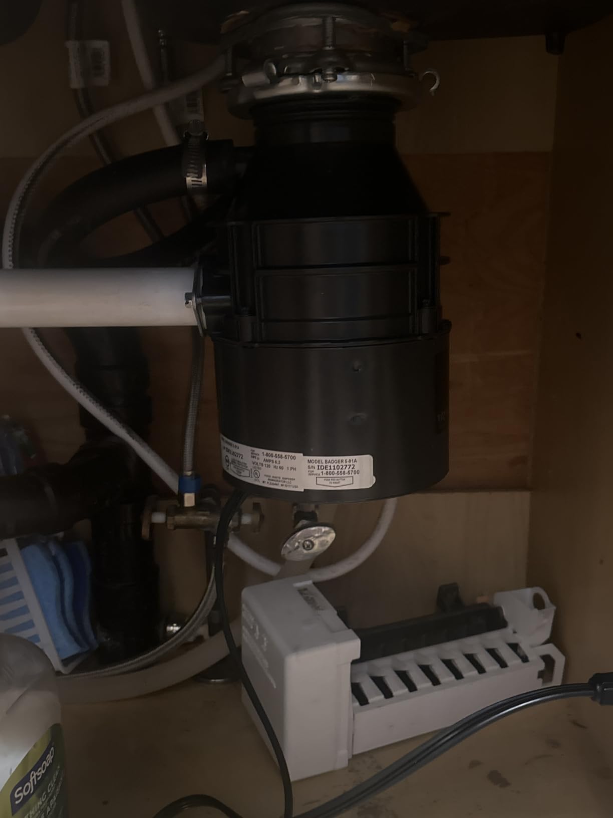 InSinkErator Badger 5 Garbage Disposal with Power Cord, Standard Series 1/2 HP Continuous Feed Food Waste Disposer, Badger 5 W/C - Customer Photo 5