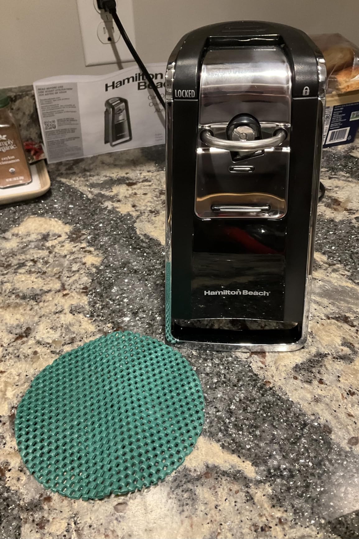 Hamilton Beach Smooth Touch Electric Automatic Can Opener with Easy Push Down Lever, Eliminates Sharp Edges, Opens All Standard-Size and Pop-Top Cans, Extra Tall, Black and Chrome (76606AG) - Customer Photo 1