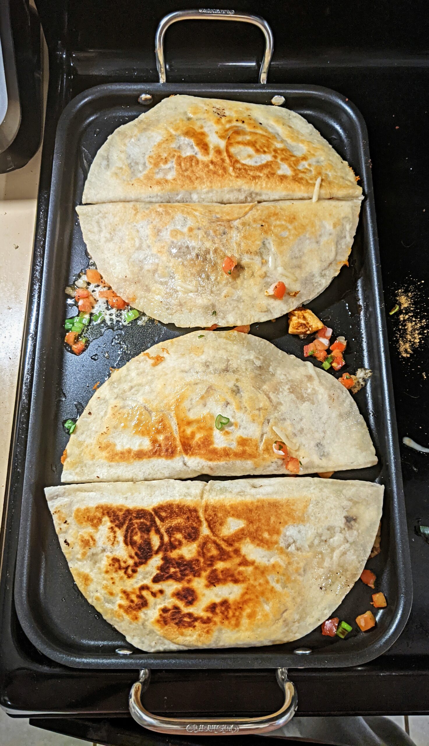 Cuisinart Griddle Skillet, Nonstick Double Burner, 10x18-Inch, MCP45-25NSP1 - Customer Photo 1