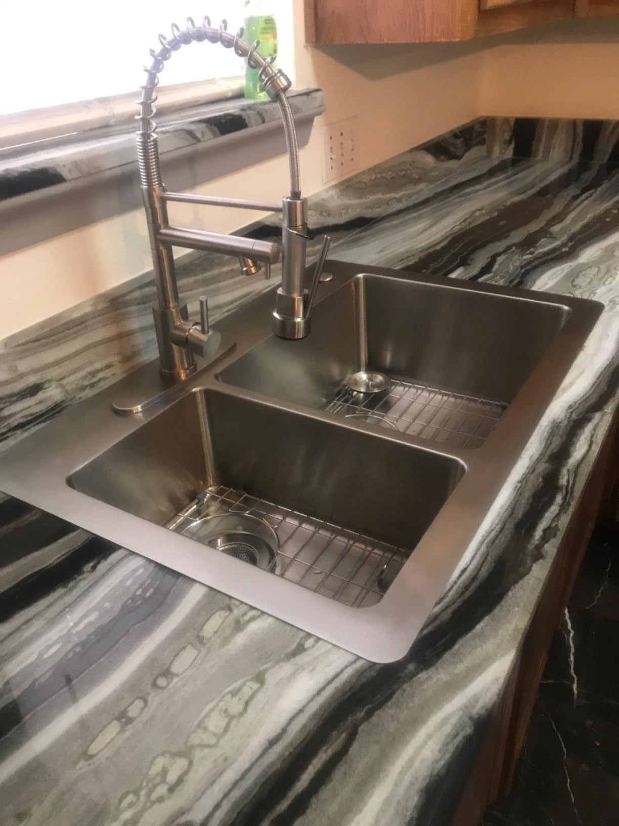 MORE Premium Stone Sealer - Water-Based Protectant - Granite, Marble, Concrete & Grout Sealer - for Indoor & Outdoor Use - Protects Against Oil, Water-Based Stains - Unscented - Quart (32 oz) - Customer Photo 2
