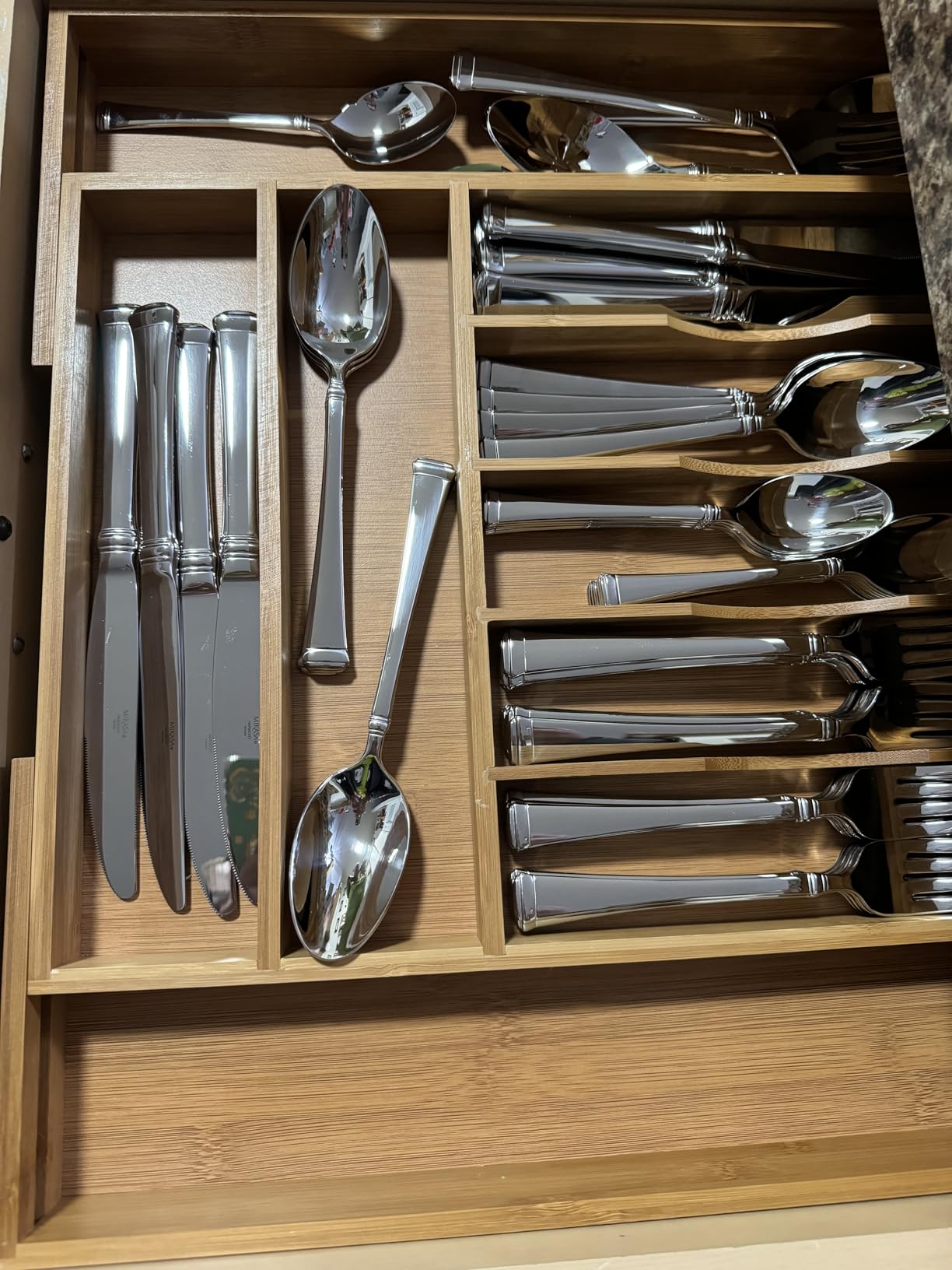 Mikasa Gold Accent Harmony Flatware Set for 12, 65 Piece 18/10 Stainless Steel Silverware with Gold-Trimmed Handles and Serving Utensils, Elegant Dinnerware Service - Customer Photo 5