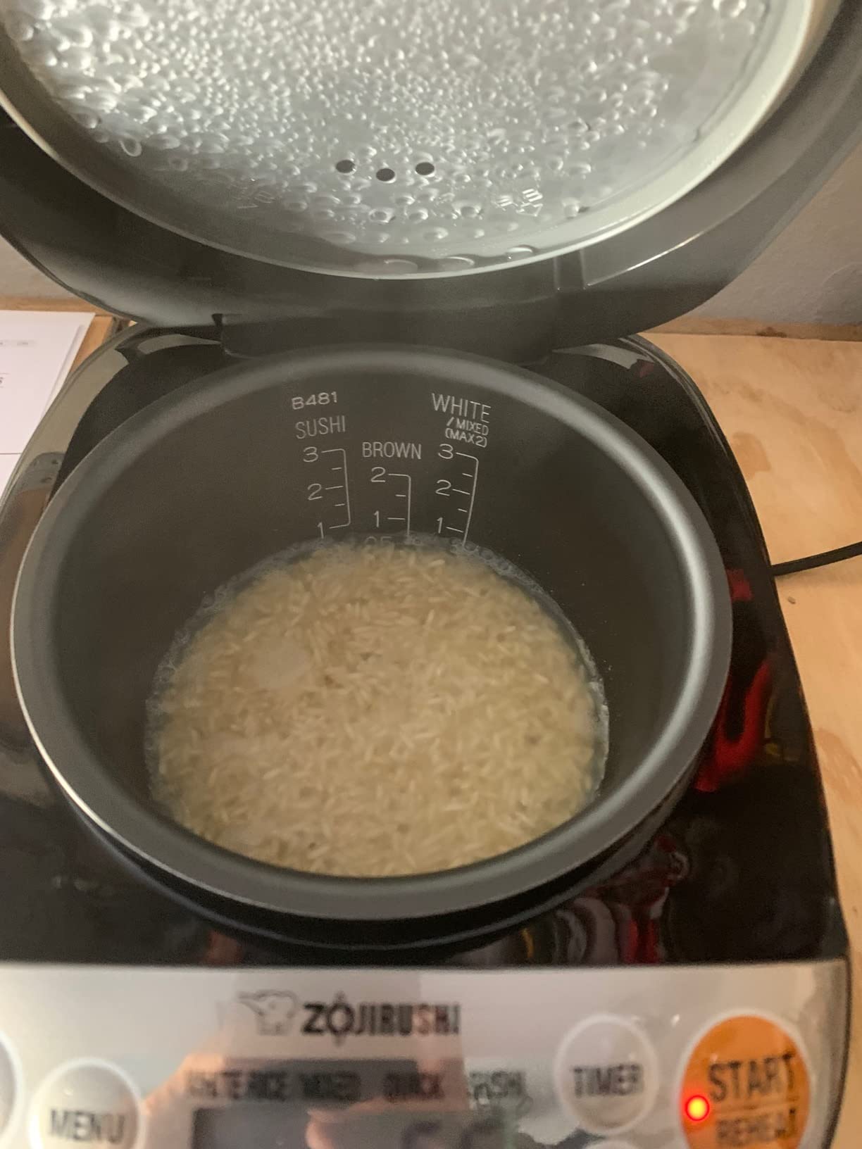 Zojirushi Micom 3-Cup Compact Size, Multiple Settings, Stainless Steel Made, Built-In Retractable Power Cord and Easy to Transport Rice Cooker and Warmer - Customer Photo 3