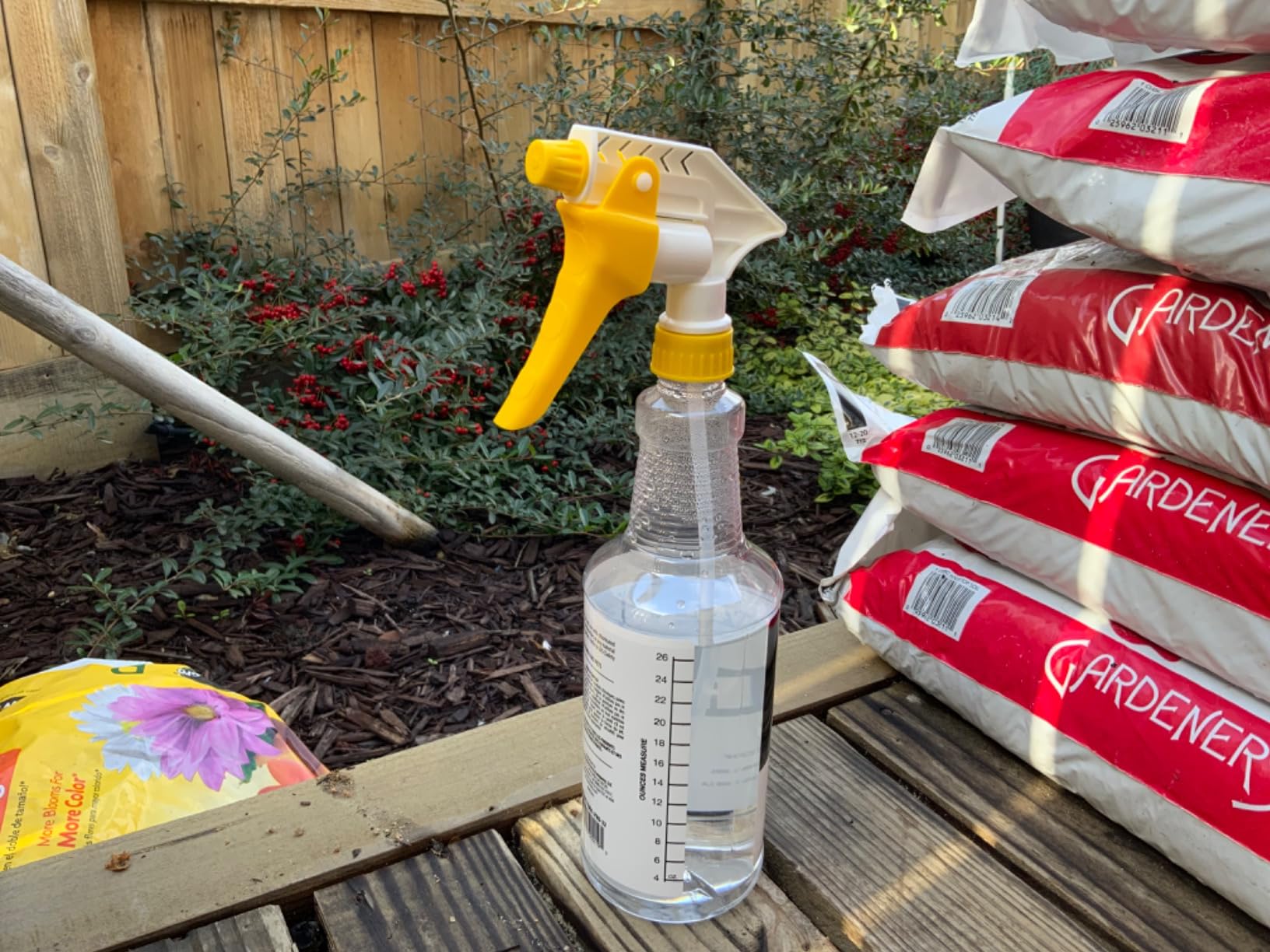 HARRIS Professional Spray Bottle 32oz (3-Pack), All-Purpose for Cleaning and Plants with Clear Finish, Pressurized Sprayer, Adjustable Nozzle and Measurements - Customer Photo 2
