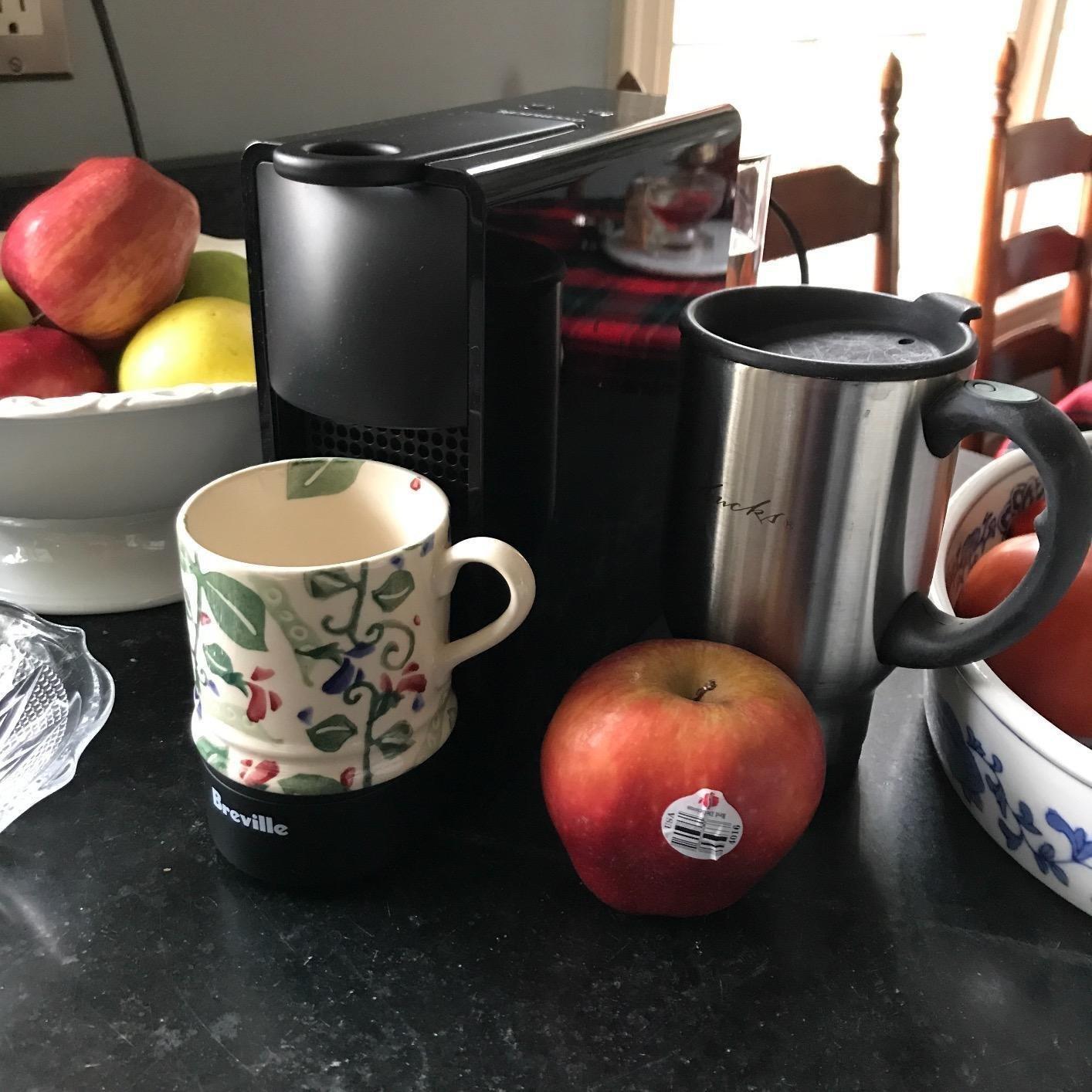 Nespresso Essenza Mini Espresso Machine by Breville, Piano Black - Customer Photo 5