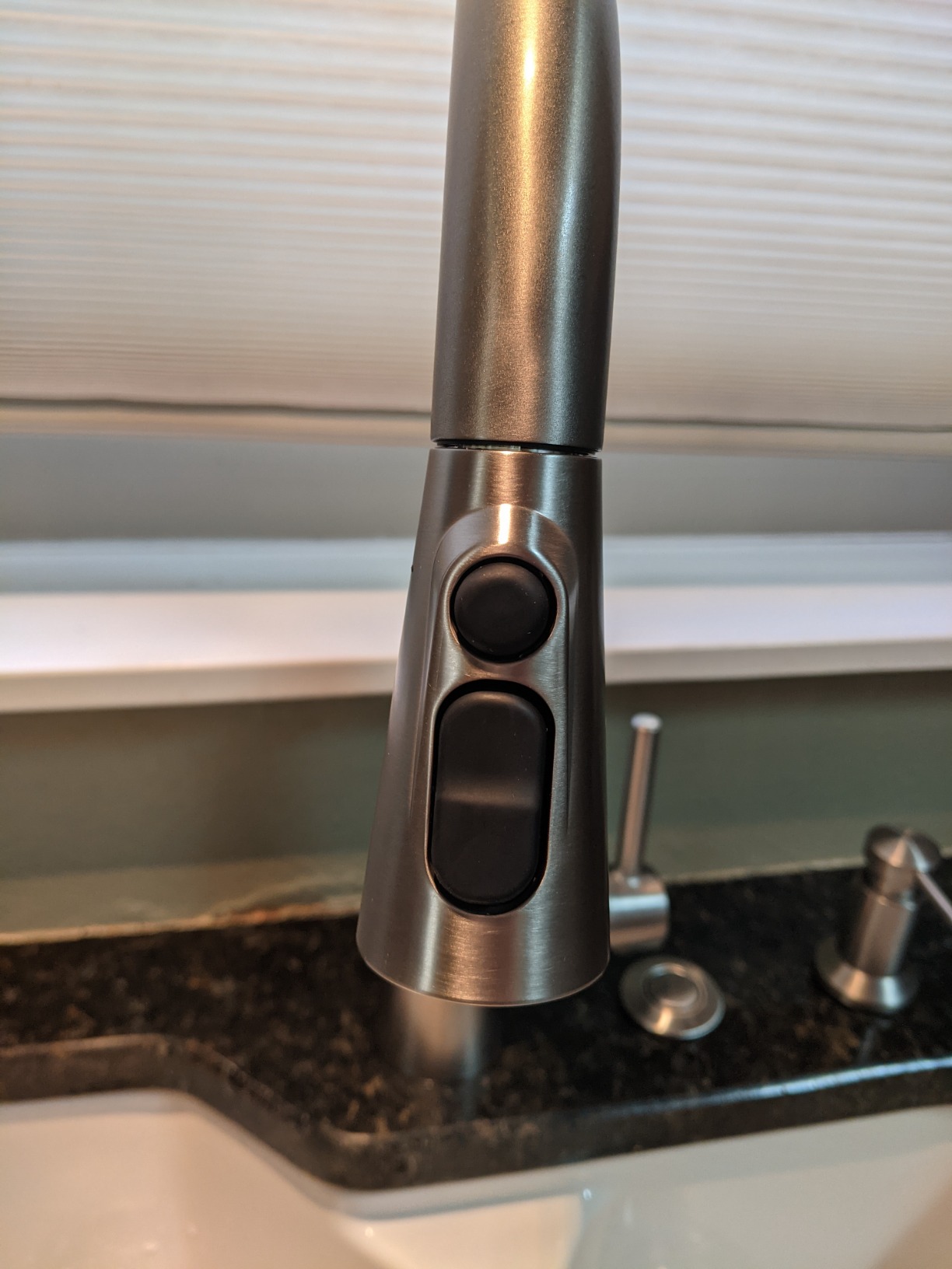 Moen Sleek Spot Resist Stainless Motionsense Wave Sensor Touchless One-Handle High Arc Pulldown Modern Kitchen Faucet Featuring Power Clean, 7864EWSRS - Customer Photo 2
