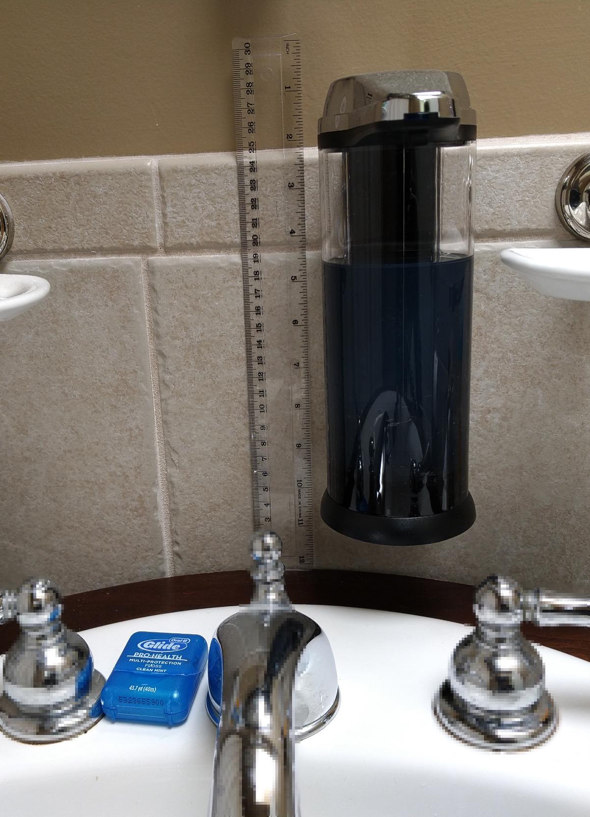 Secura 17oz Automatic Liquid Soap Dispenser, Touchless Battery Operated Hand Soap Dispenser with Adjustable Soap Dispensing Volume Control Dial, Personal Care Dispenser for Household Use (Chrome) - Customer Photo 2