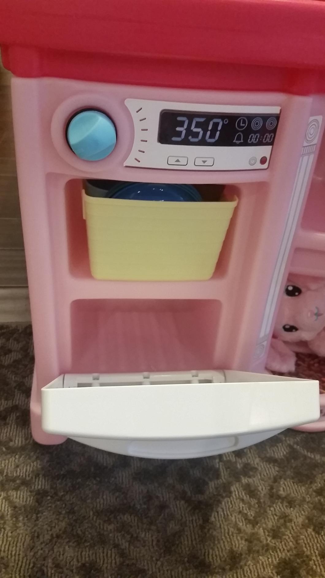 Step2 Fun with Friends Kids Kitchen Playset, Indoor/Outdoor Kitchenette, Interactive Play with Lights and Sounds, Durable Plastic, Includes 25 Piece Toy Accessories, Toddlers 2+ Years Old, Pink - Customer Photo 2