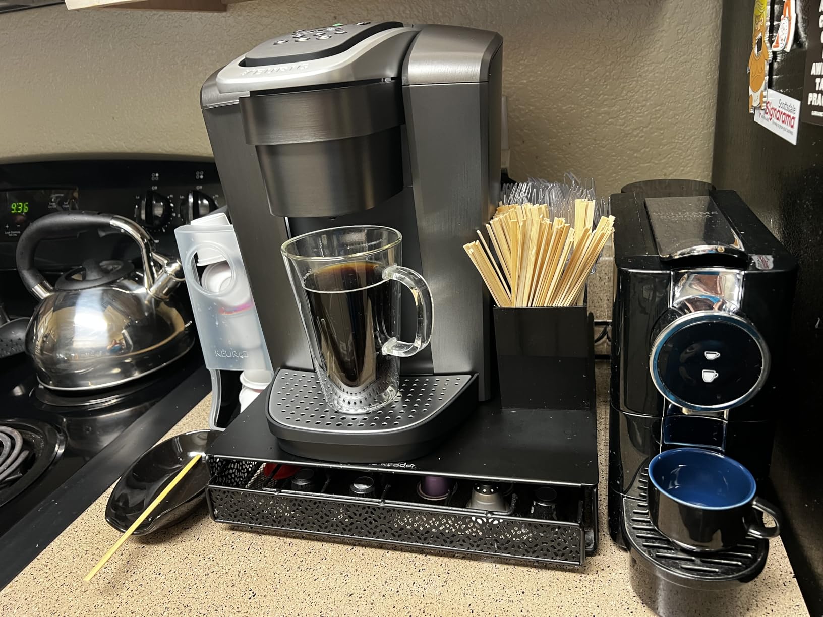 Keurig K-Elite Single Serve K-Cup Pod Coffee Maker, with Strength and Temperature Control, Iced Coffee Capability, 8 to 12oz Brew Size, Programmable, Brushed Gold customer photo 1