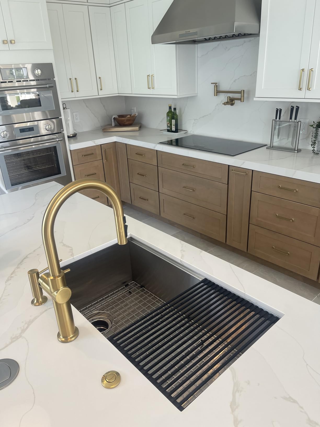 KRAUS Kore Workstation 45-inch Undermount 16 Gauge Stainless Steel Kitchen Sink, Single Bowl Kitchen Sink with Accessories, KWU120-45 - Customer Photo 3