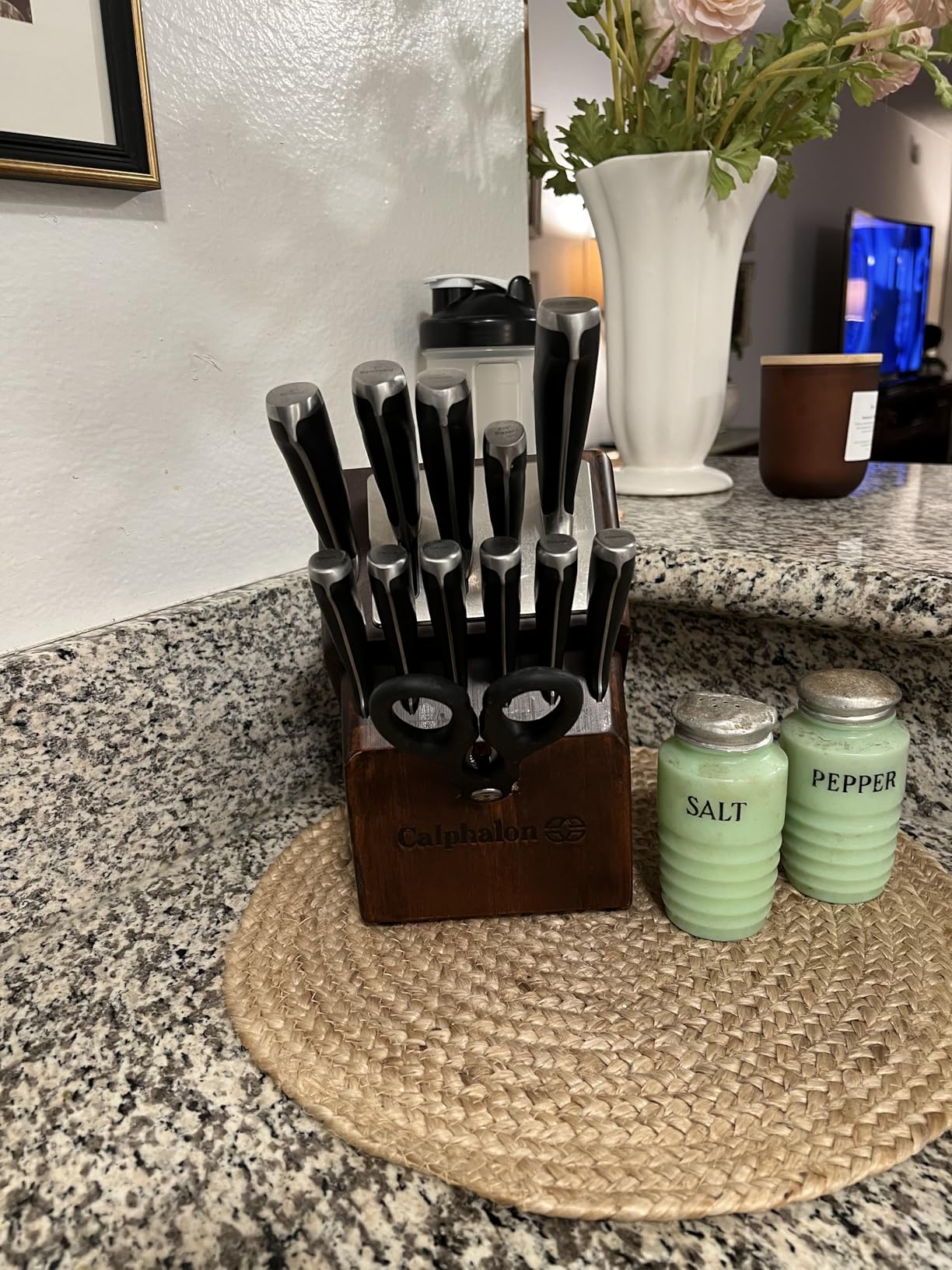 Calphalon Kitchen Knife Set with Self-Sharpening Block, 13-Piece NonStick Knives - Customer Photo 2