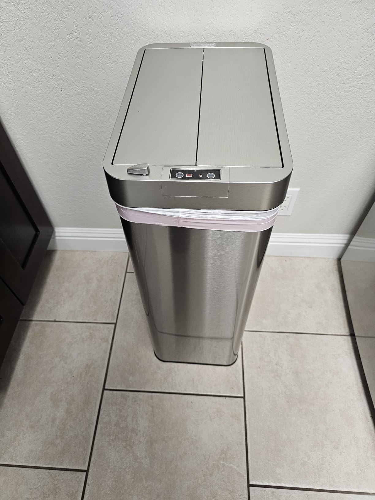 iTouchless 50 Liter / 13 Gallon Sensor Dog-Proof Kitchen Trash Can with Lid Lock and AbsorbX Odor Filter, Touchless Lid, Stainless Steel Garbage Recycling Bin for Kitchen, Home, Office, Business - Customer Photo 2