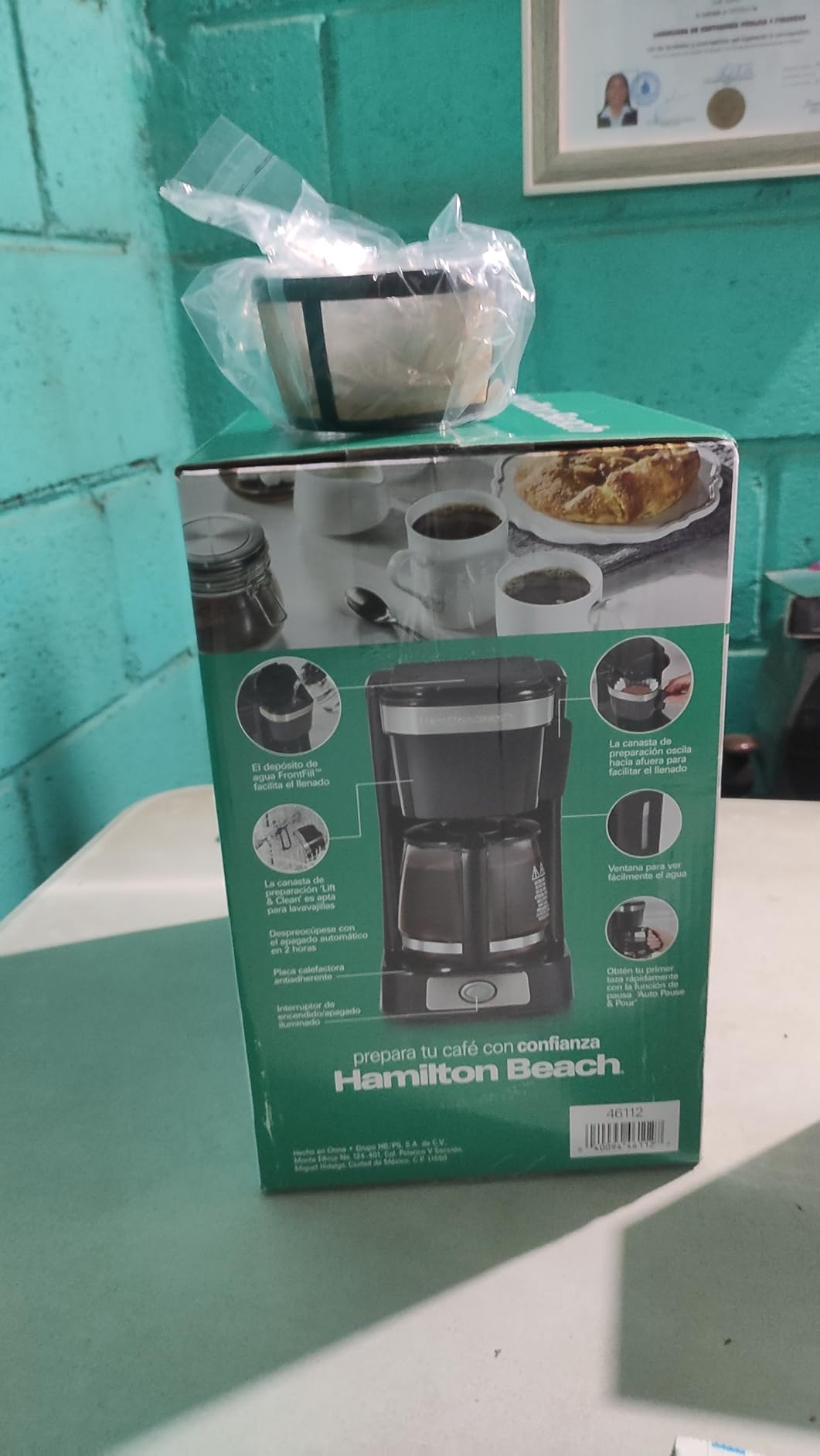 Hamilton Beach 5 Cup Drip Coffee Maker with Easy FrontFill Basket, Compact Design, Programmable Clock, Glass Carafe, Auto Pause and Pour, Black & Stainless Steel (46111) - Customer Photo 2