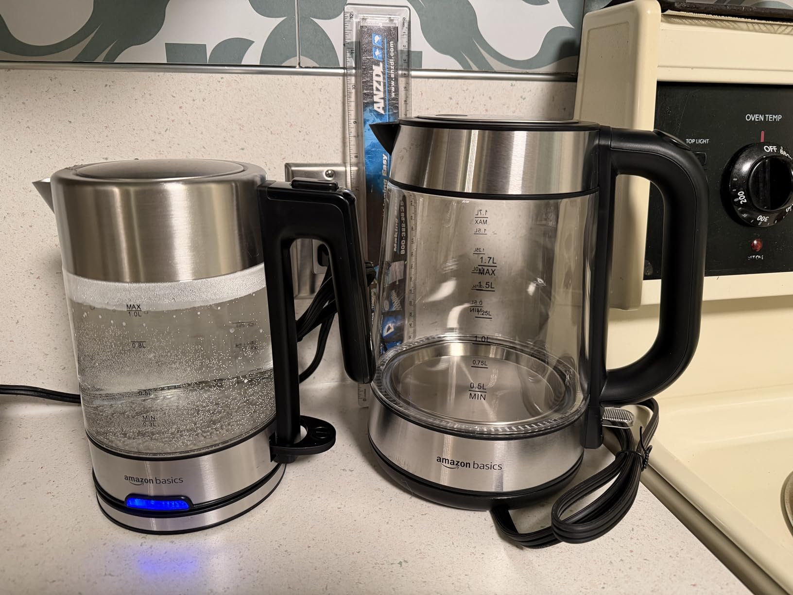 Amazon Basics Electric Kettle with Glass Carafe for Tea and Coffee, Fast Boiling, Auto Shut-Off, Boil-Dry Protection, Temperature Control, Removable Filter, 1 Liter, 1500W, BPA-Free - Customer Photo 0