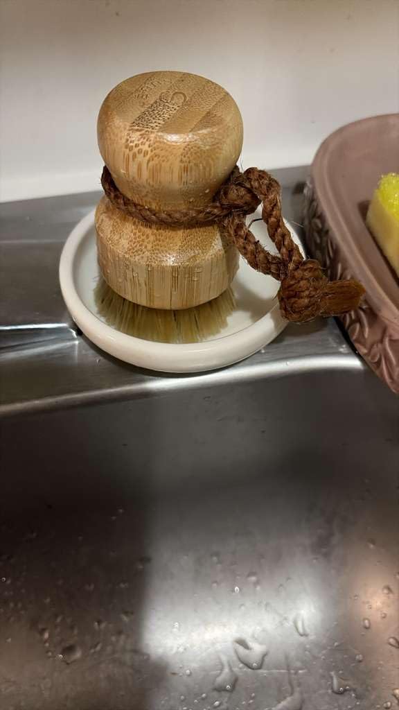 Bamboo Dish Scrub Brushes,Kitchen Wooden Cleaning Scrubbers Set for Washing Cast Iron Pan/Pot, Natural Sisal Bristles, Set of 3 customer photo 2