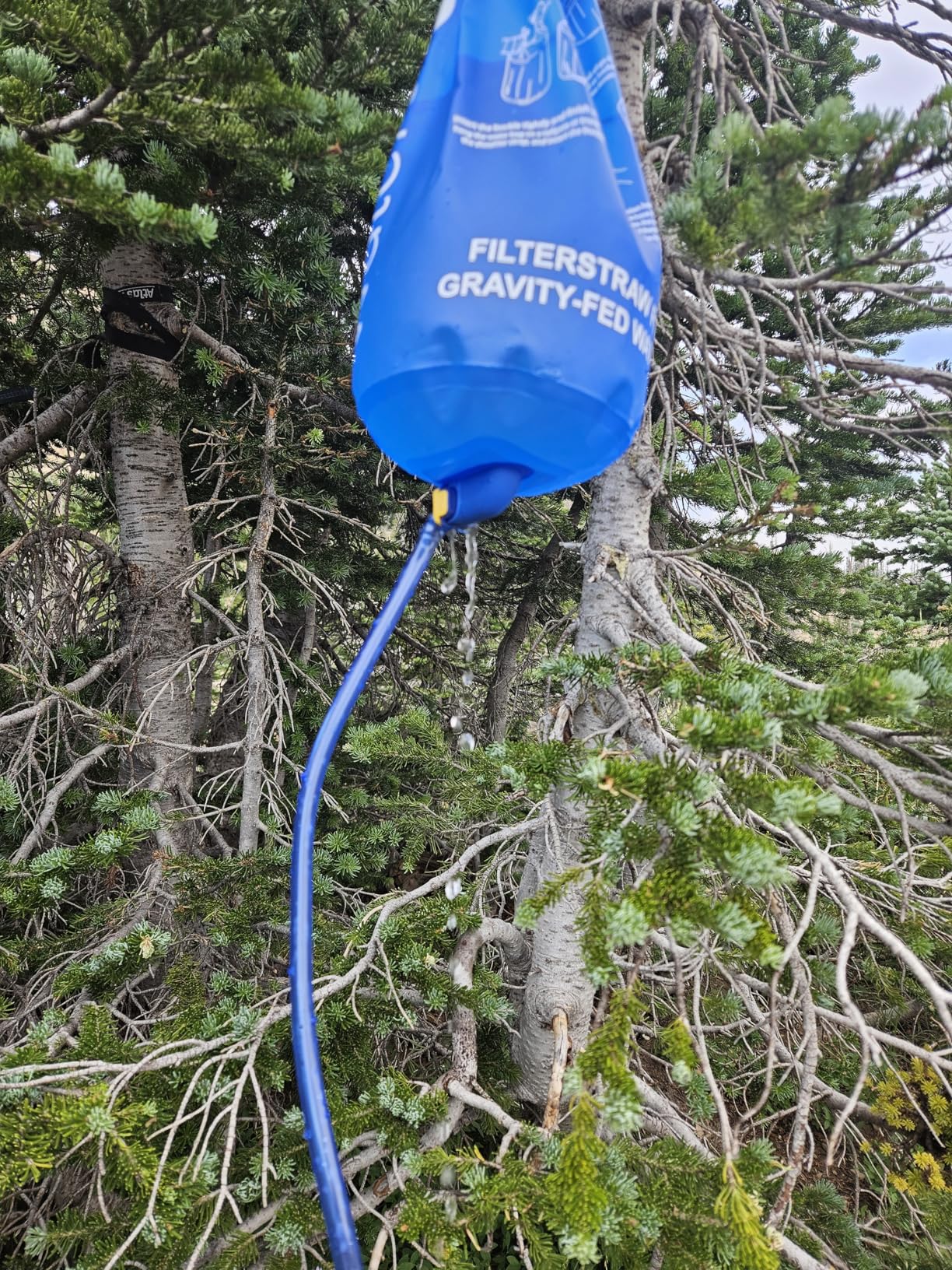 Waterdrop Gravity Water Filter Straw, Camping Water Filtration System, Water Purifier Survival for Travel, Backpacking and Emergency Preparedness, 1.5 gal Bag, 5 Stage Filtration - Customer Photo 1