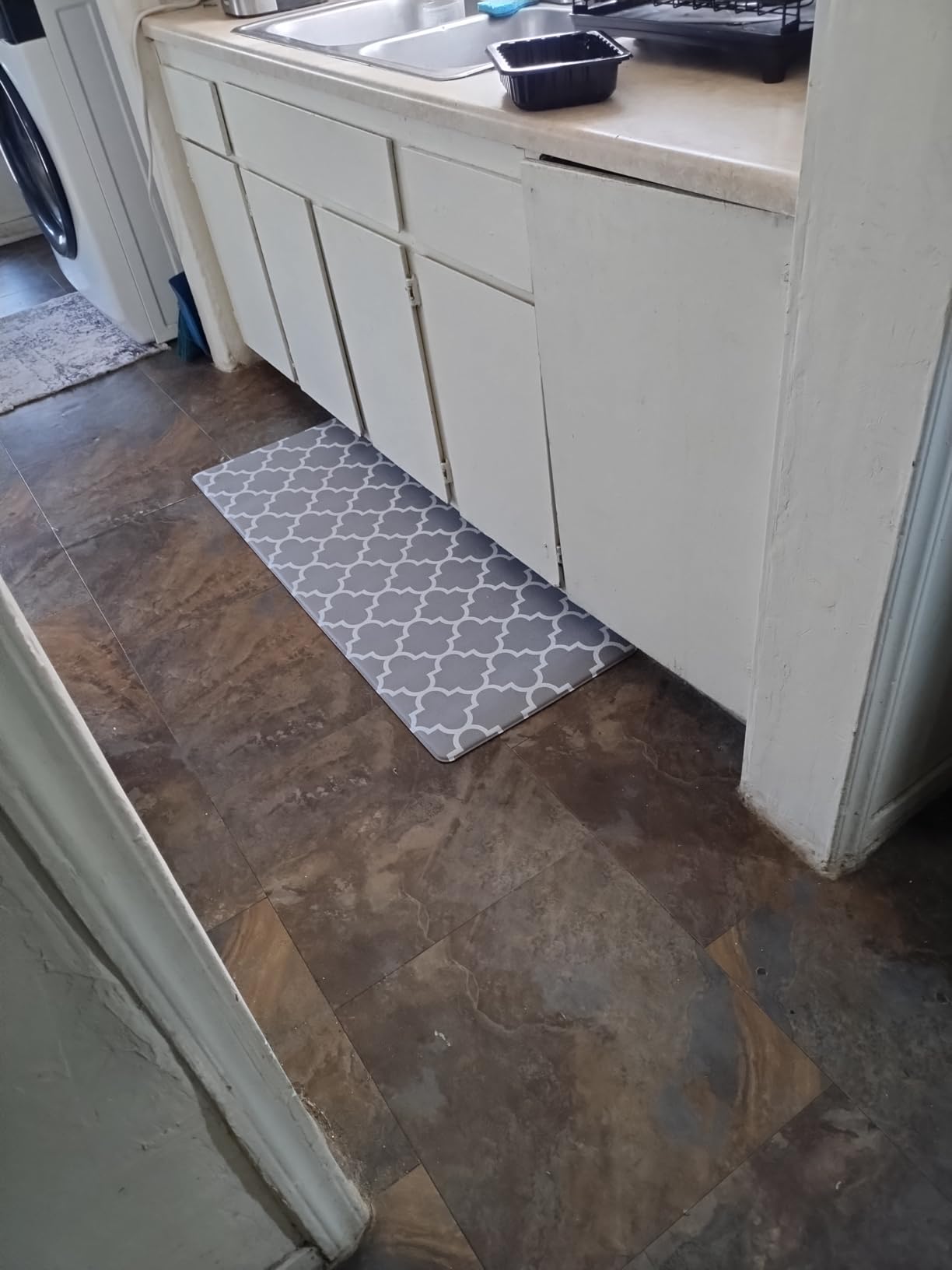 KMAT Kitchen Mat [2 PCS] Cushioned Anti-Fatigue Kitchen Rug, Waterproof Non-Slip Kitchen Mats and Rugs Heavy Duty PVC Ergonomic Comfort Foam Rug for Kitchen, Floor Home, Office, Sink, Laundry,Grey customer photo 2