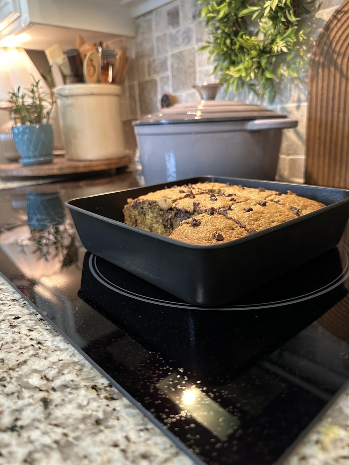 TeamFar Square Cake Pan with Lid (1 Pan & 1 Lid), 8 Inch Square Stainless Steel Baking Tray Cake Brownie Tin For Meal Prep Storage Transporting Food, Healthy & Sturdy, Dishwasher Safe - Customer Photo 1