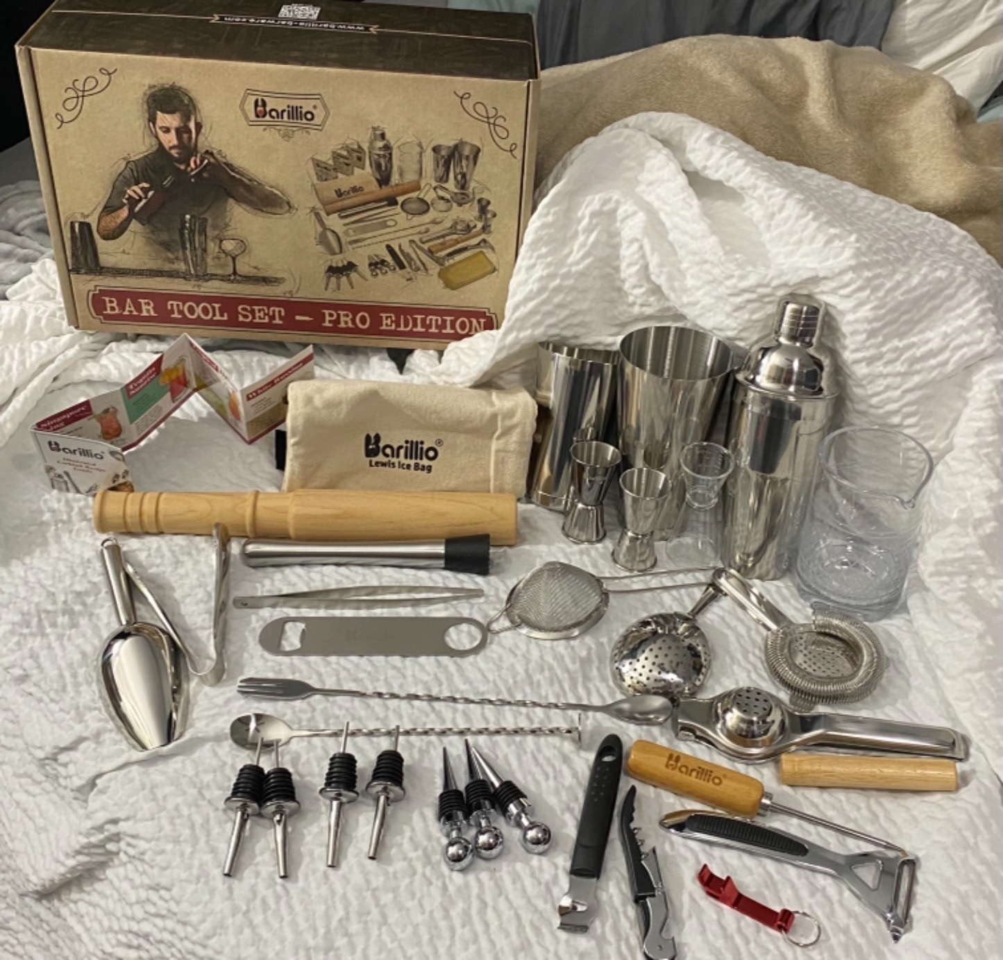 Barillio Bar Tool Set Pro Edition - Stainless-Steel Cocktail Shaker Set - Mixology Bartender Kit w/Boston Shaker, Drink Mixer & Muddler for Cocktails - Home Bar Accessories - 32-Pc Bar kit - Customer Photo 3