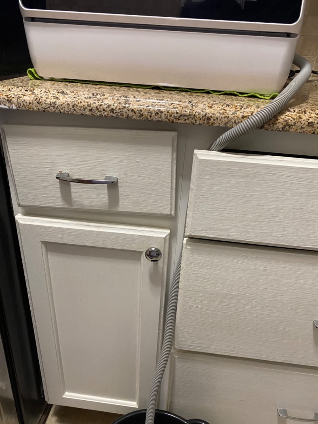 Portable Countertop Dishwasher with 5 Programs, 3-Cup Water Tank, Fruit/Veg Basket, High Temp, Air Dry - Customer Photo 4