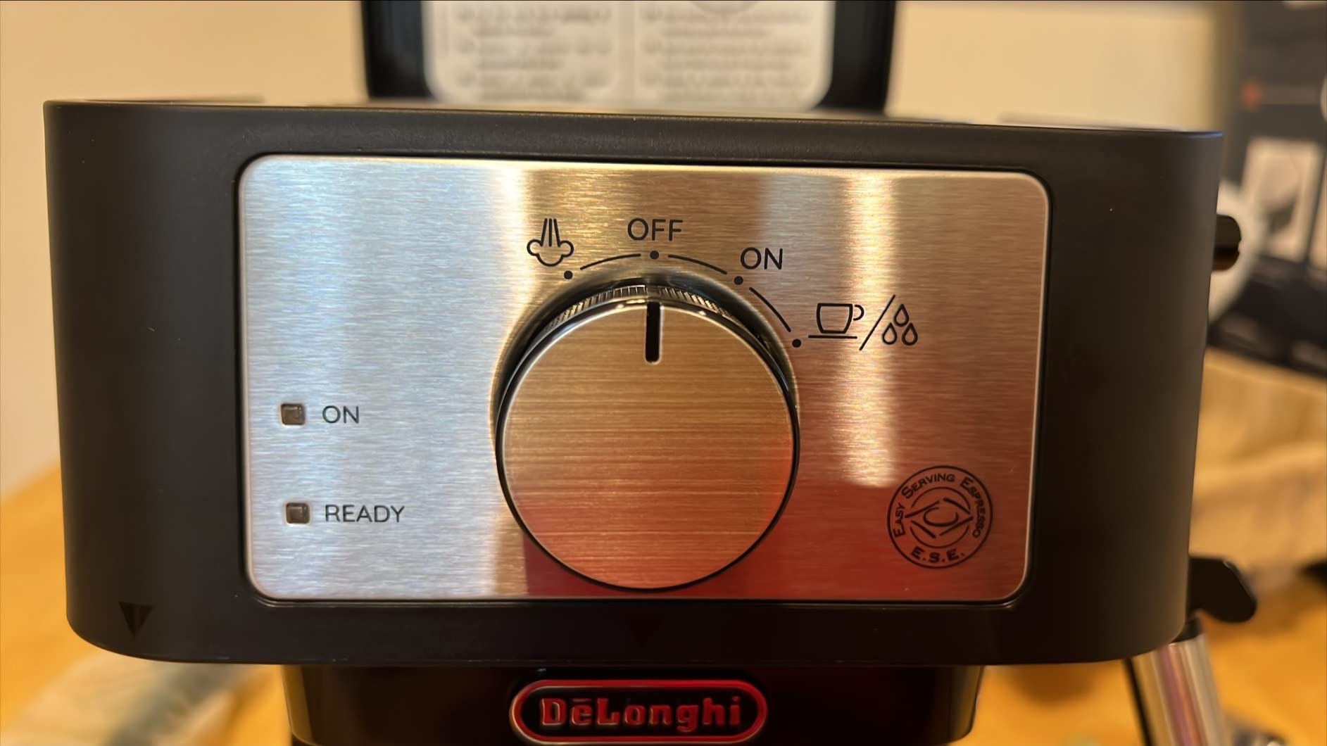 De'Longhi Stilosa Manual Espresso Machine, Compact Coffee Maker, 15 Bar Pump Pressure, Manual Milk Frother Steam Wand for Authentic Single & Double Espresso, Lattes & Cappuccinos, Tamper Included - Customer Photo 1