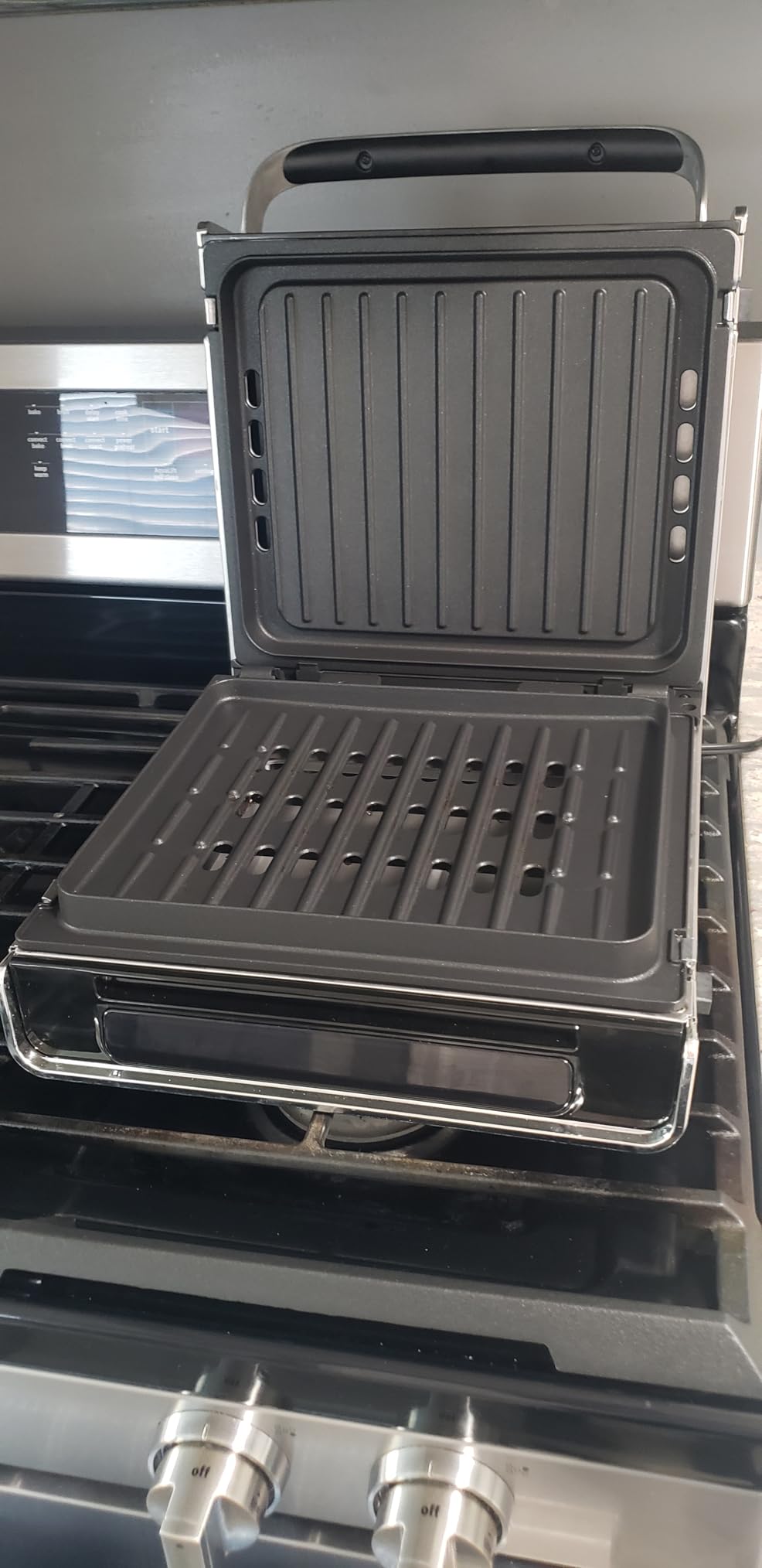 George Foreman Smokeless - Digital Smart Select, Family Size (4-6 Servings), Stainless Steel, GRD6090B - Customer Photo 0