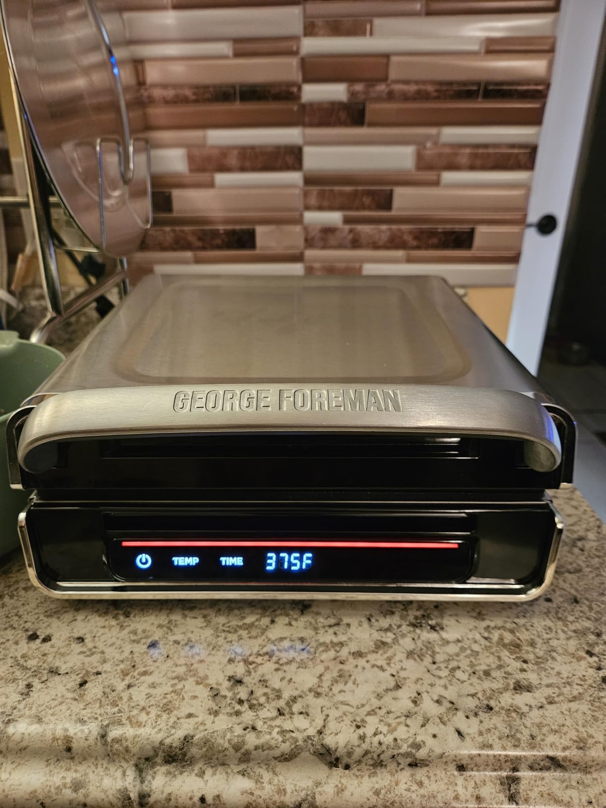 George Foreman Smokeless - Digital Smart Select, Family Size (4-6 Servings), Stainless Steel, GRD6090B - Customer Photo 2