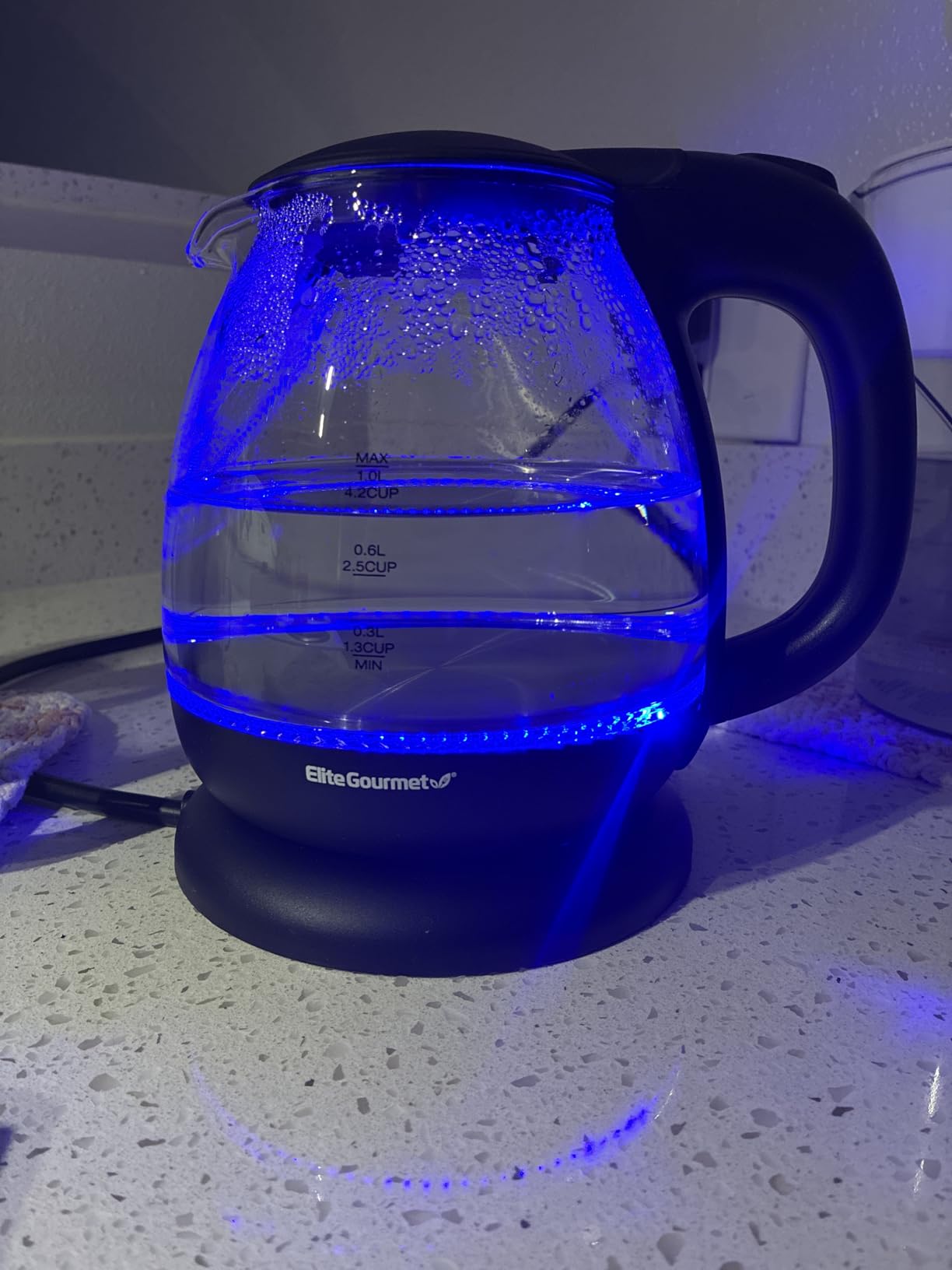 Elite Gourmet EKT1001 Electric 1.0L BPA-Free 1100W Glass Kettle Cordless 360° Base, Stylish Blue LED Interior, Handy Auto Shut-Off Function – Quickly Boil Water For Tea & More, Black - Customer Photo 0