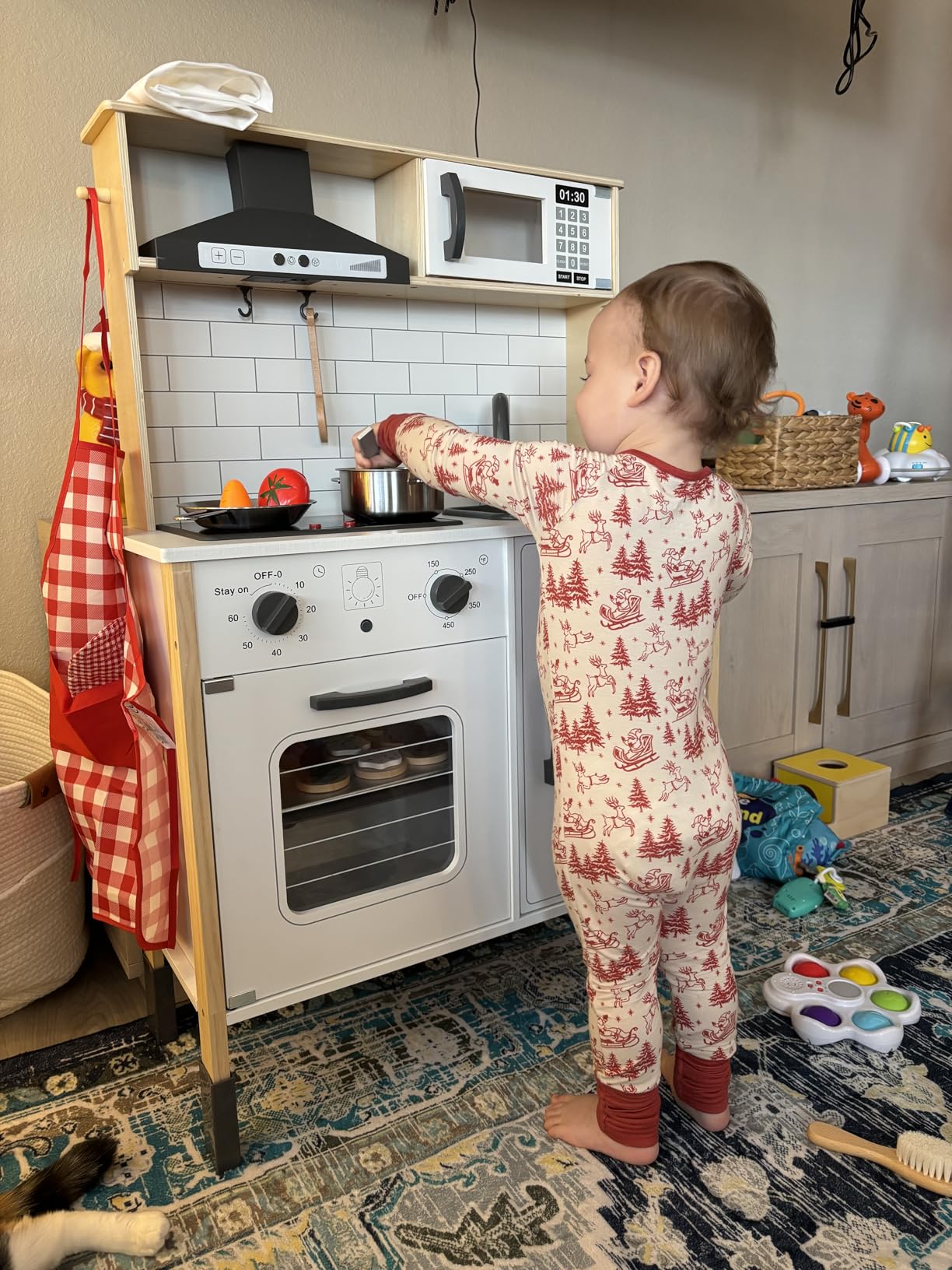 Tiny Land Play Kitchen for Kids, Wooden Kids Play Kitchen Playset Chef Pretend Play Set for Toddlers with Real Lights & Sounds, Toys Kitchen with 18 Pcs Toy Food & Cookware Accessories - Customer Photo 5