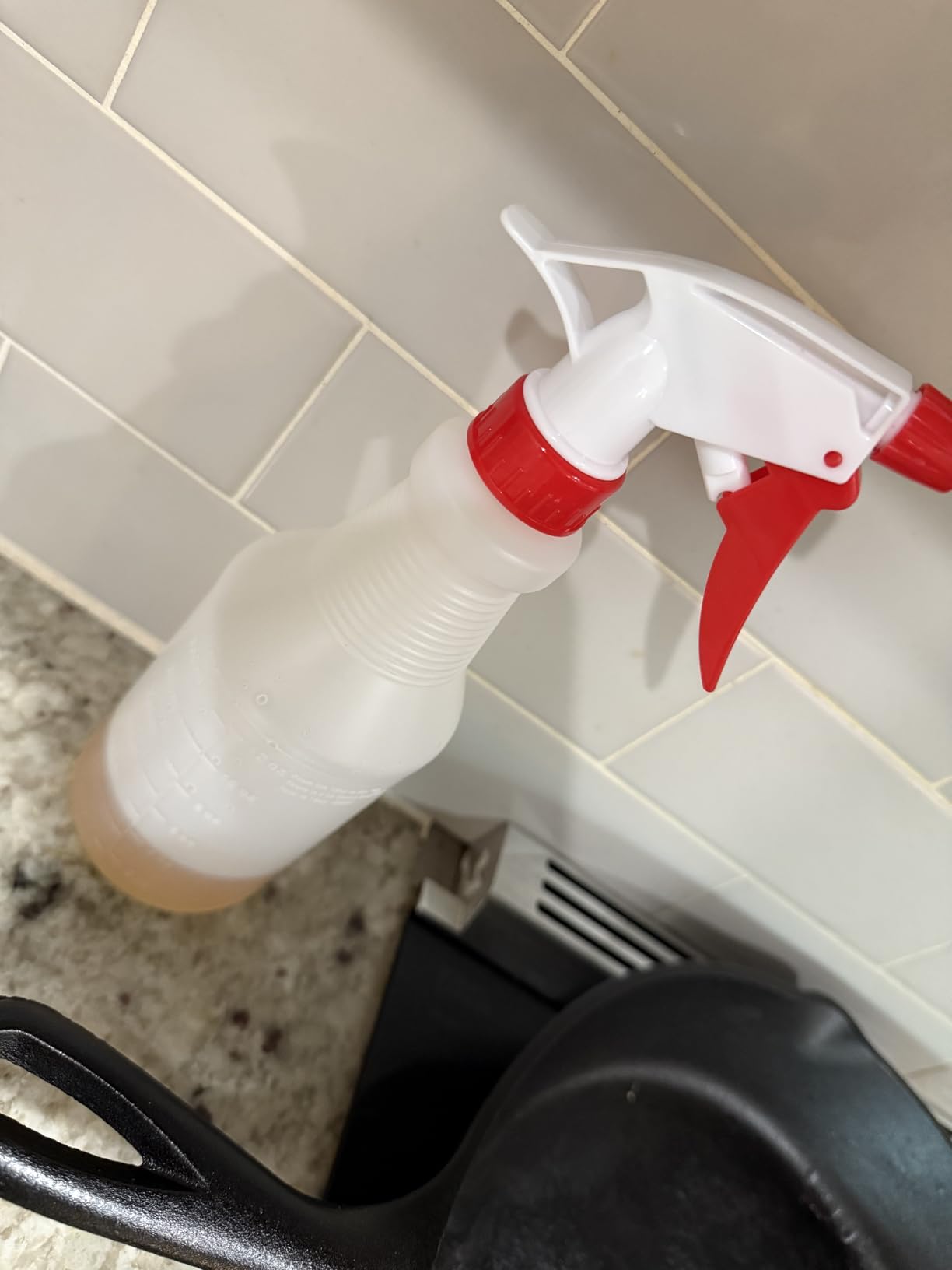JohnBee Empty Spray Bottles (16oz/2Pack) - Adjustable Spray Bottles for Cleaning Solutions - No Leak and Clog - HDPE spray bottle For Plants, Pet, Vinegar, BBQ, and Rubbing Alcohol - Customer Photo 2