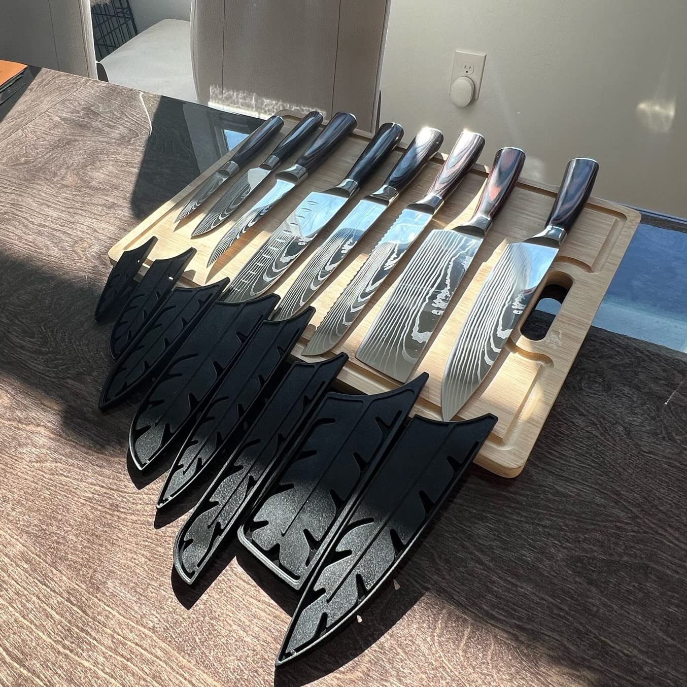 SENKEN 8-piece Premium Japanese Kitchen Knife Set with Laser Damascus Pattern - Imperial Collection - Ultra Sharp for Very Fast Cutting - Customer Photo 2
