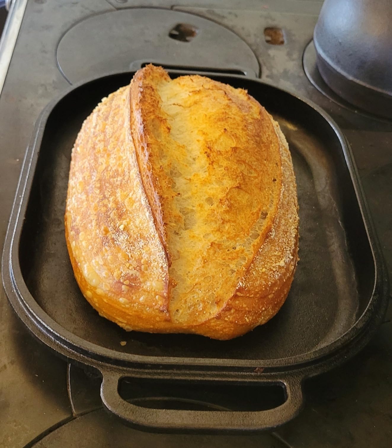 Challenger Bread Pan Cast Iron Loaf Pan with Lid for Homemade Breadmaking Sealed Bread Cloche Inverted Dutch Oven Set for Baking - Made In The USA - Customer Photo 2