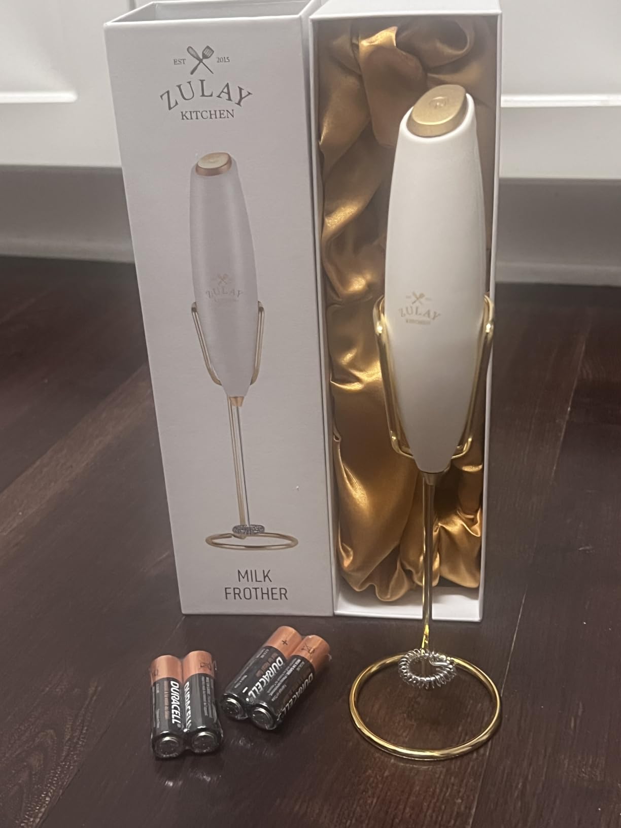 Zulay Kitchen Powerful Milk Frother Wand With 2 Duracell Batteries - Ultra Fast Handheld Drink Mixer - Electric Whisk Foam Maker for Coffee, Lattes, Cappuccino, Matcha, Hot Chocolate & Creamer - Black customer photo 2