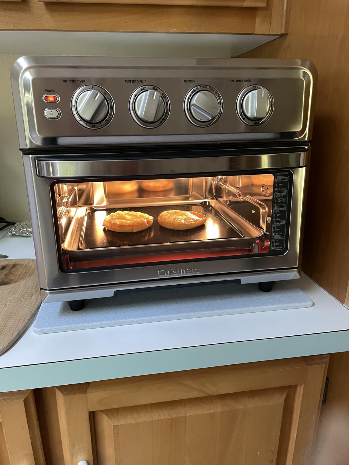 Cuisinart Air Fryer Toaster Oven, 1800W, 8-in-1 with Air Fry, Convection, Broil & Warm, TOA-70NAS - Customer Photo 2