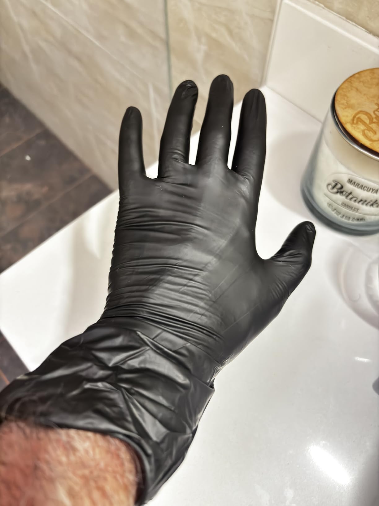 Schneider Vinyl Synthetic Exam Gloves, 4 Mil, Latex Free Disposable Gloves for Medical, Cooking, Cleaning, and Food Prep - Customer Photo 3