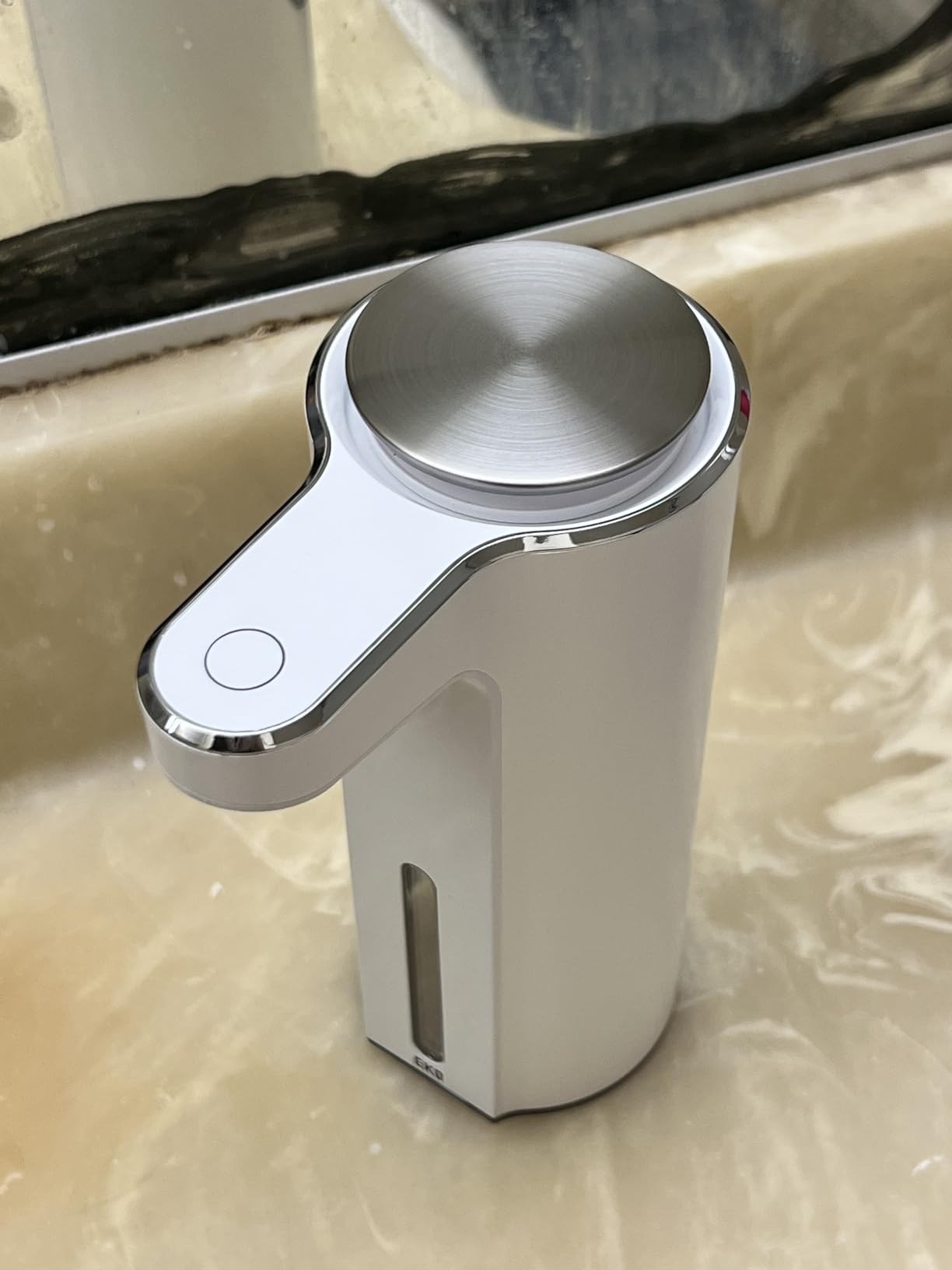 EKO Aroma Touchless Automatic Soap Dispenser for Kitchen and Bathroom, Liquid Hand Soap Dispenser, Water-Resistant and Rechargeable, 9 fl oz (Stainless) - Customer Photo 1